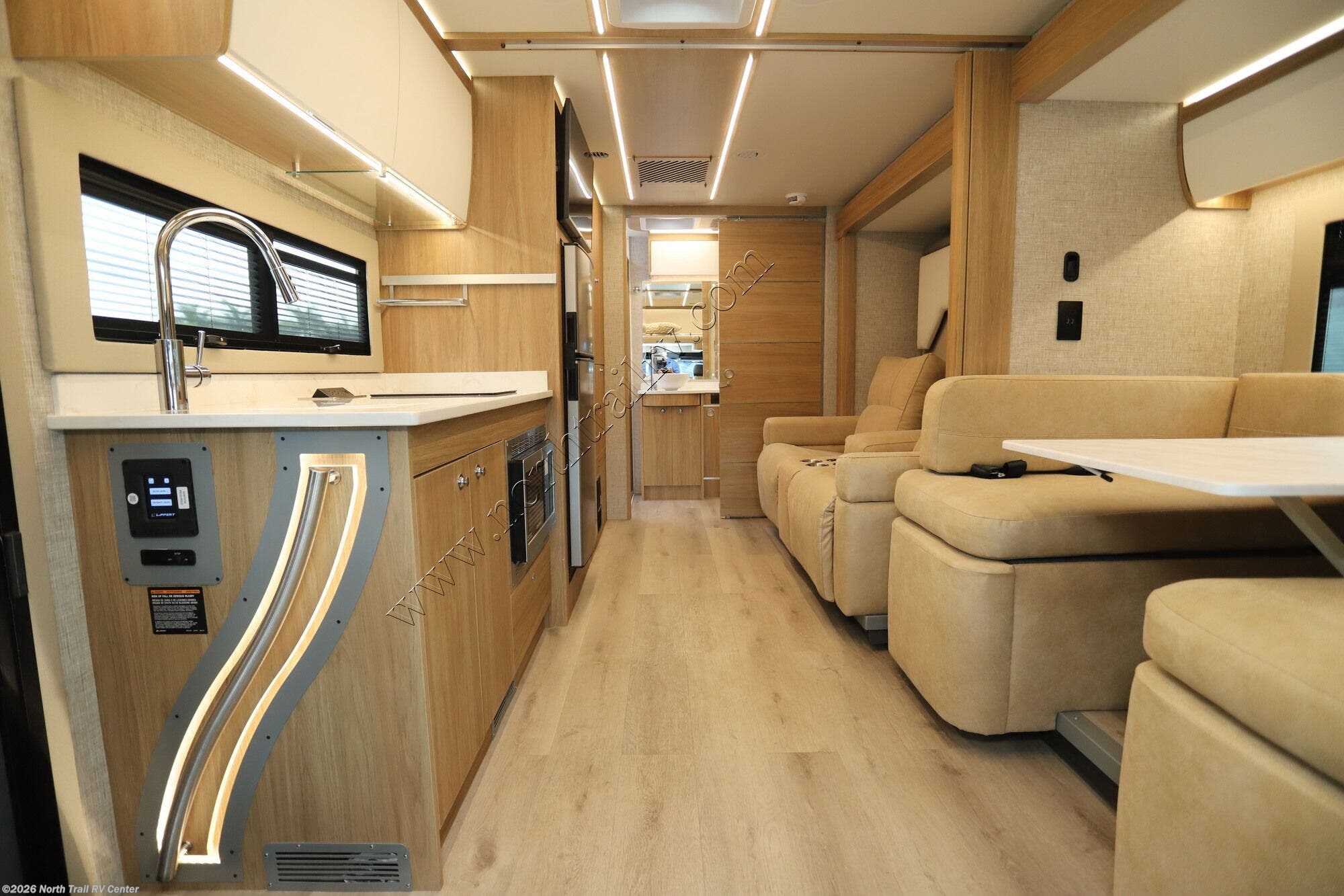 2027 Wayfarer 25RW by Tiffin from North Trail RV Center in Fort Myers, Florida