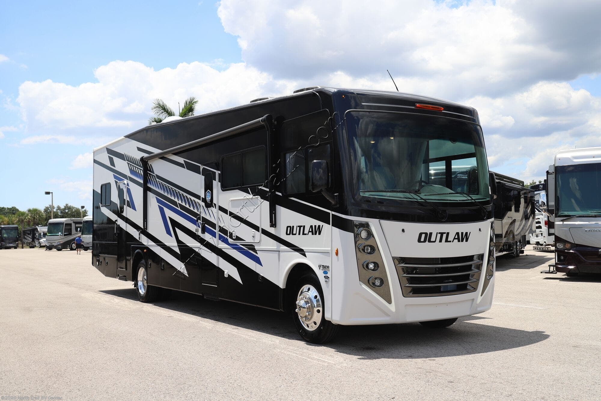 2027 Thor Motor Coach Outlaw 38K - New Class A For Sale by North Trail RV Center in Fort Myers, Florida