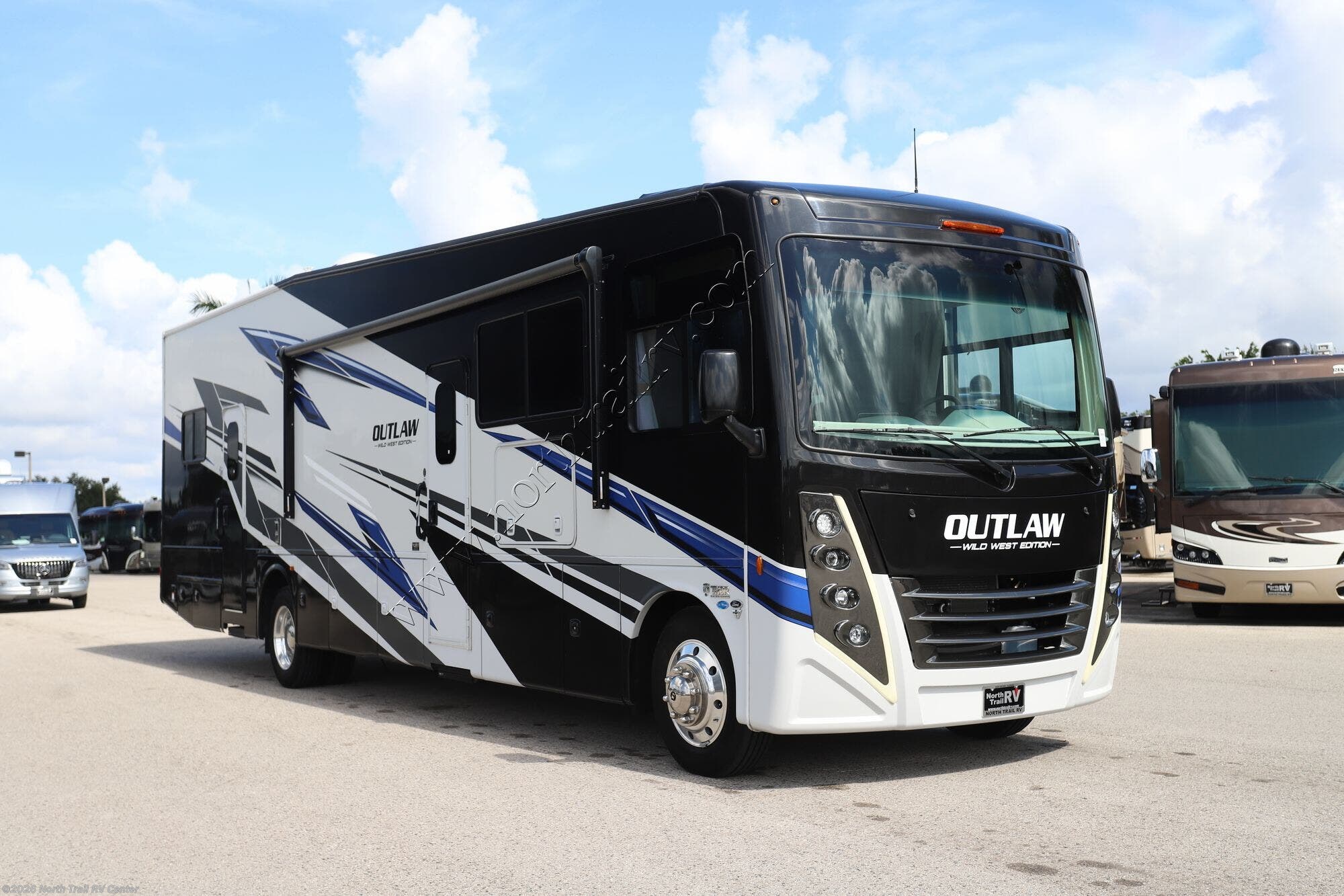 2025 Thor Motor Coach Outlaw Wild West 38K - Used Class A For Sale by North Trail RV Center in Fort Myers, Florida