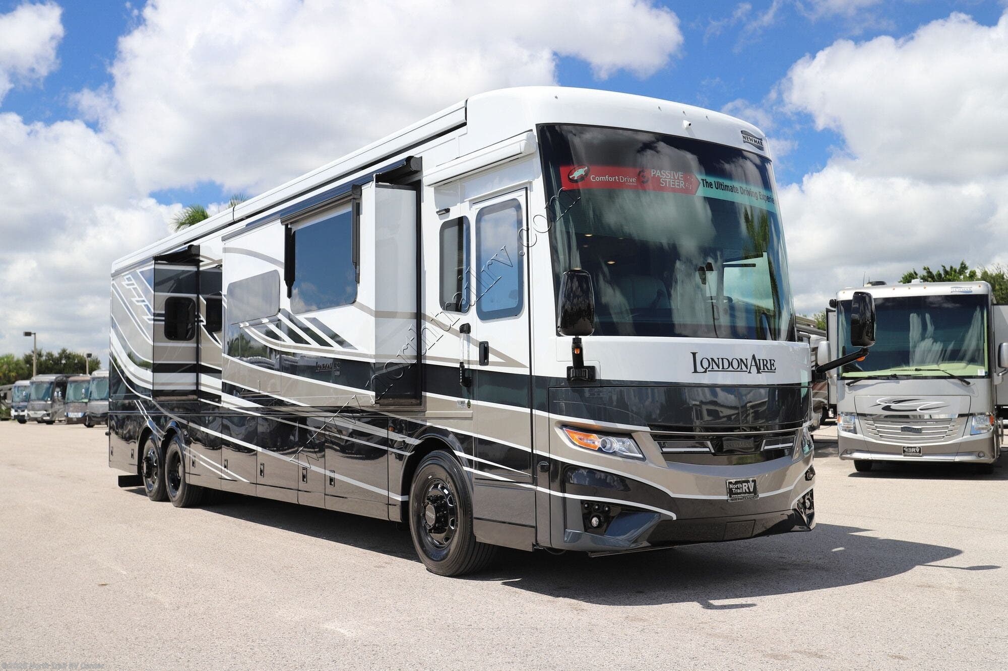 2027 Newmar London Aire 4595 - New Class A For Sale by North Trail RV Center in Fort Myers, Florida