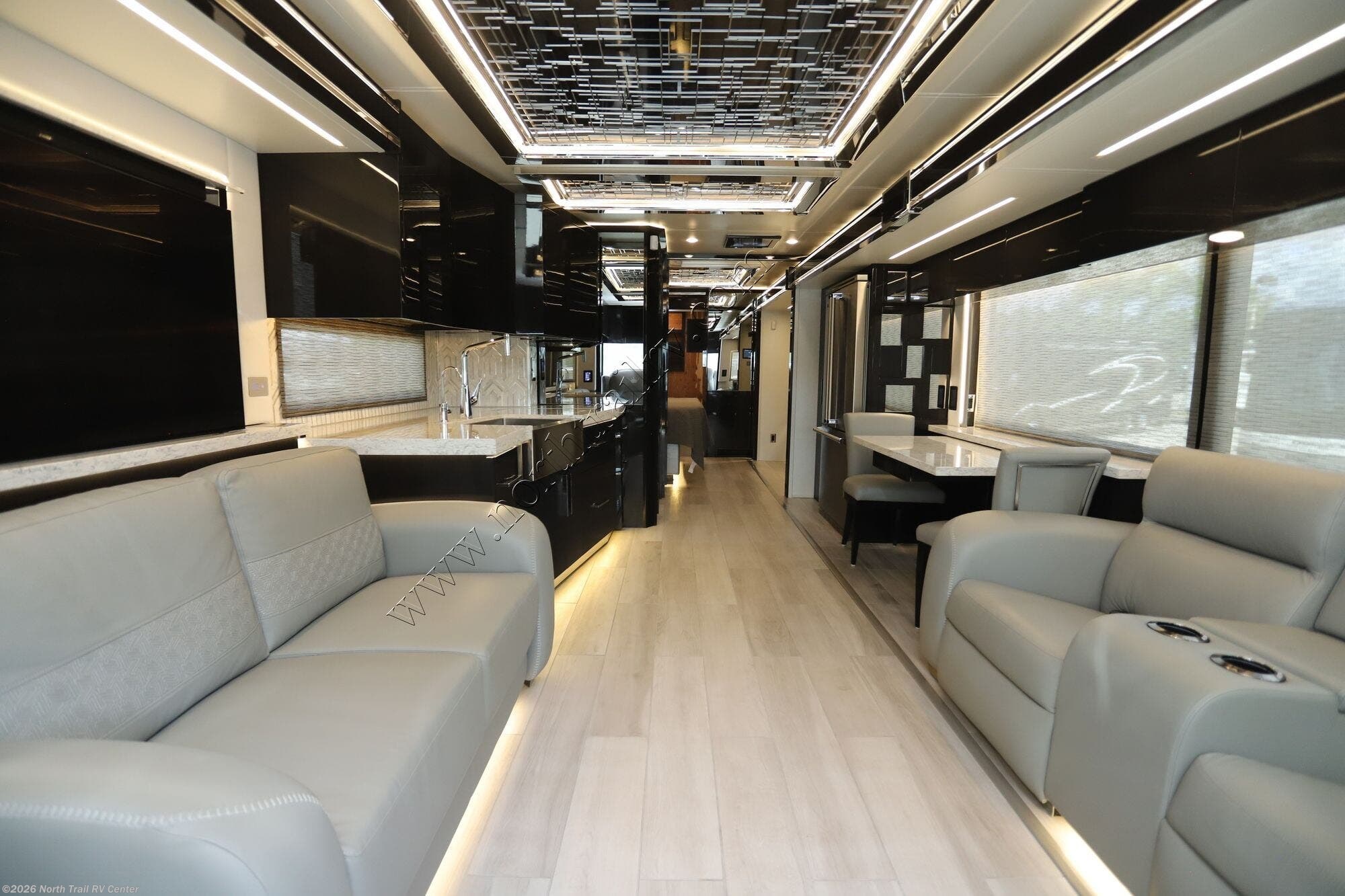 2024 King Aire 4531 by Newmar from North Trail RV Center in Fort Myers, Florida