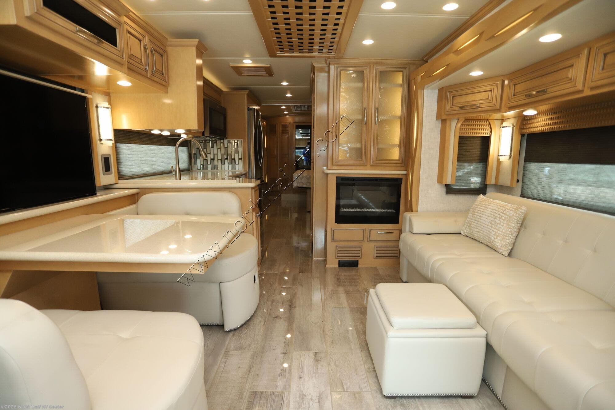 2020 New Aire 3543 by Newmar from North Trail RV Center in Fort Myers, Florida