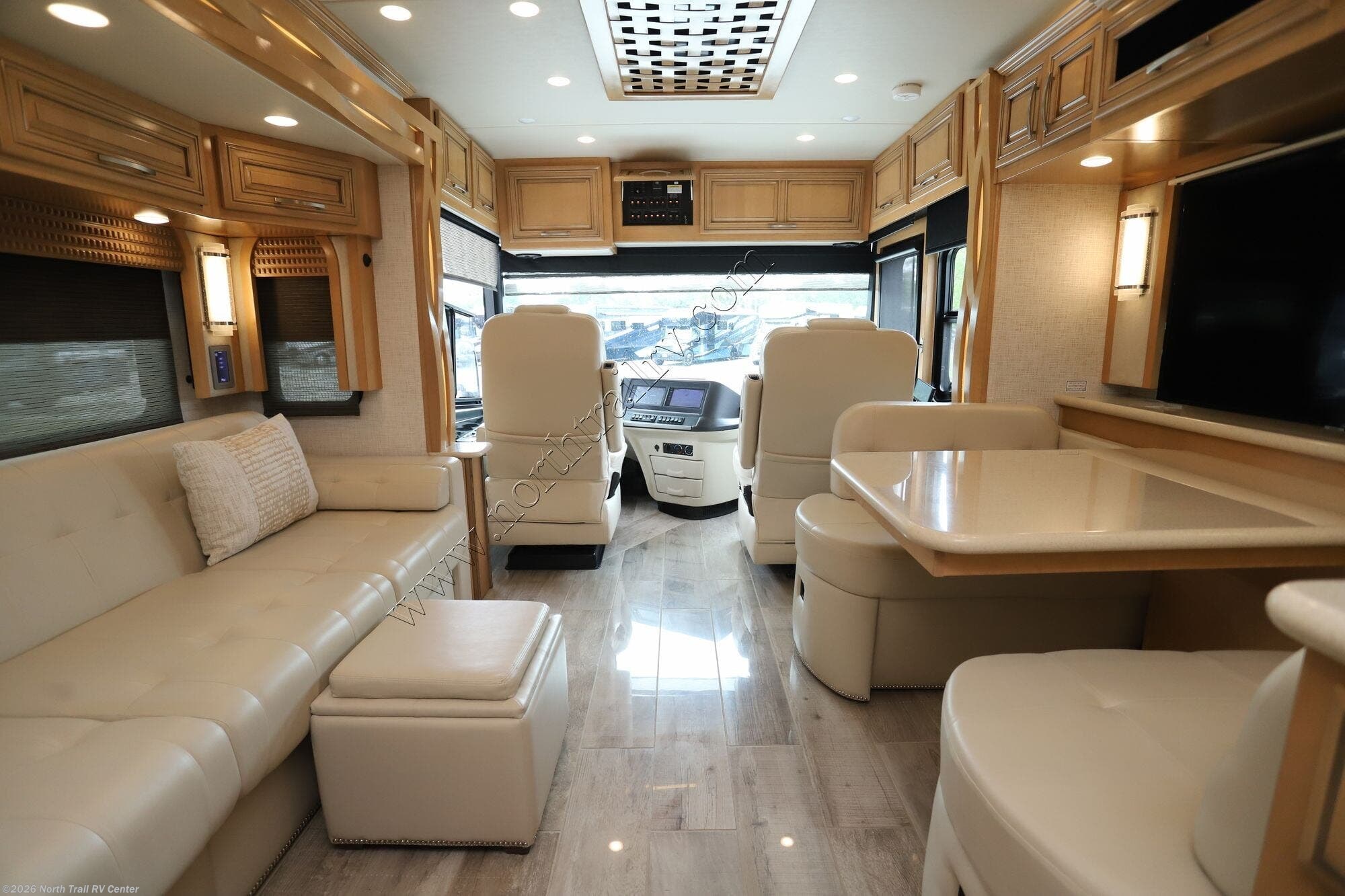 Used 2020 Newmar New Aire 3543 available in Fort Myers, Florida
