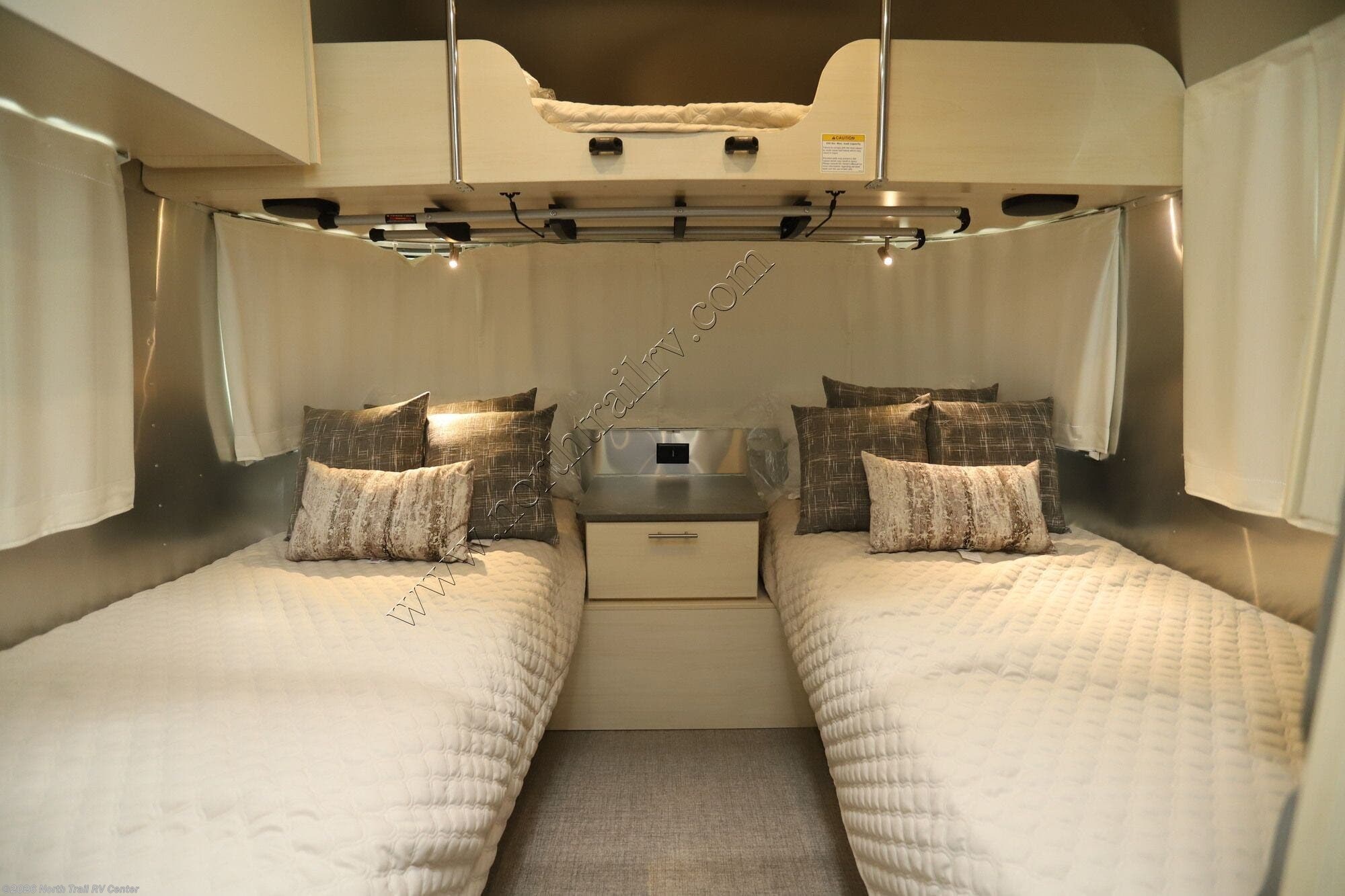 New 2026 Airstream Flying Cloud 25FB available in Fort Myers, Florida