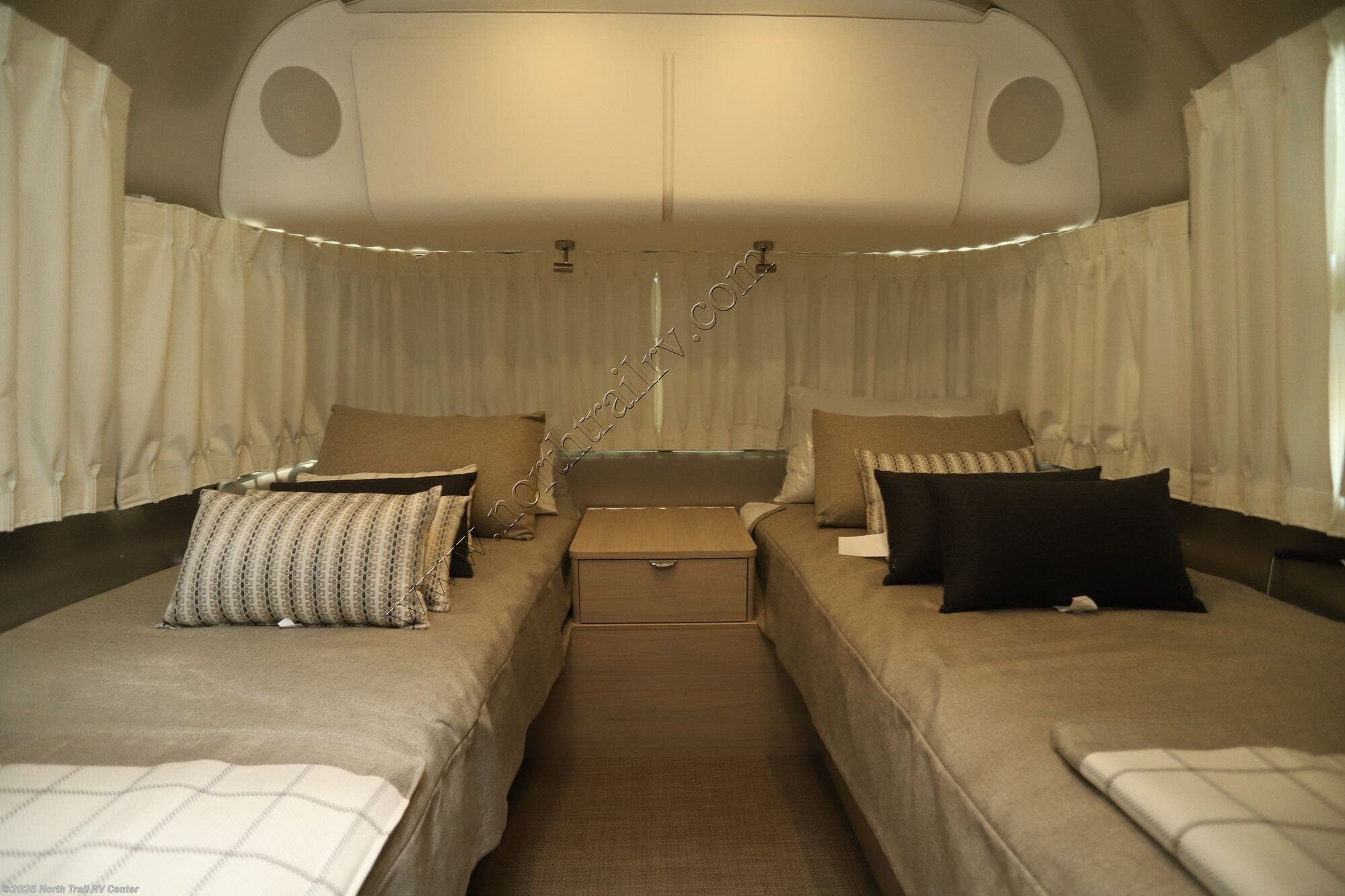 New 2026 Airstream Globetrotter 25FB available in Fort Myers, Florida