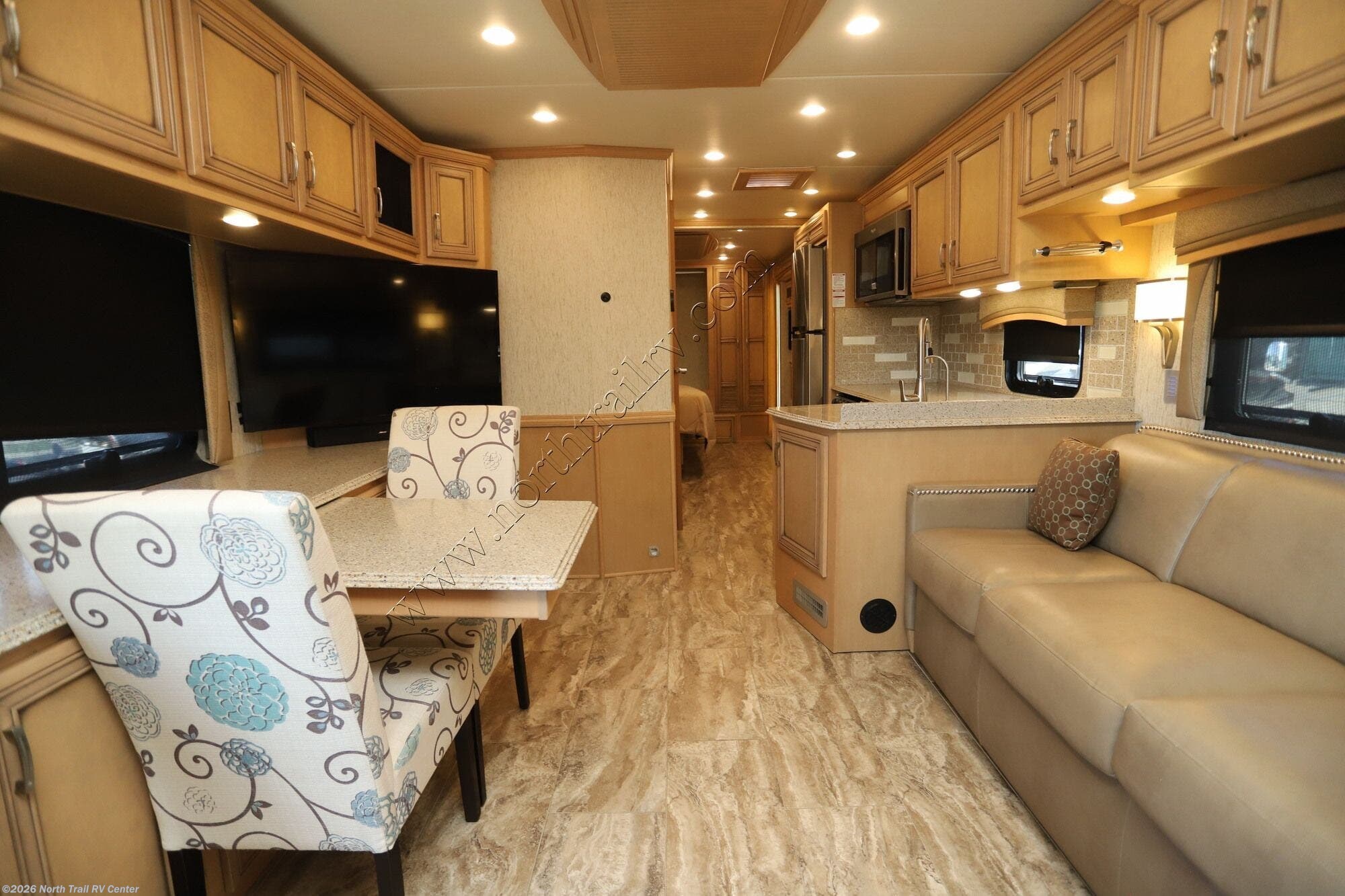 2019 Ventana LE 3426 by Newmar from North Trail RV Center in Fort Myers, Florida
