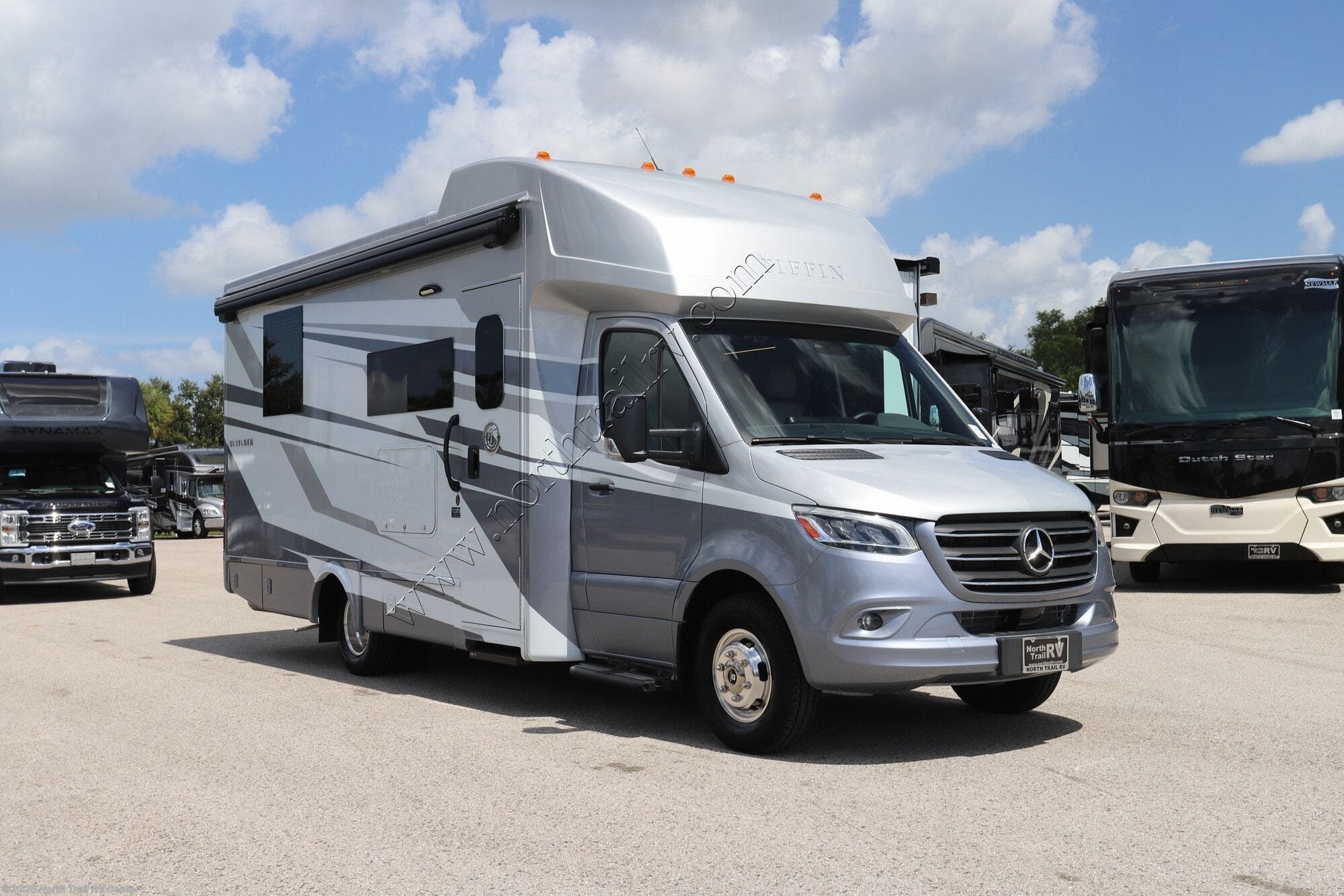 2026 Tiffin Wayfarer 25XPW - Used Class C For Sale by North Trail RV Center in Fort Myers, Florida