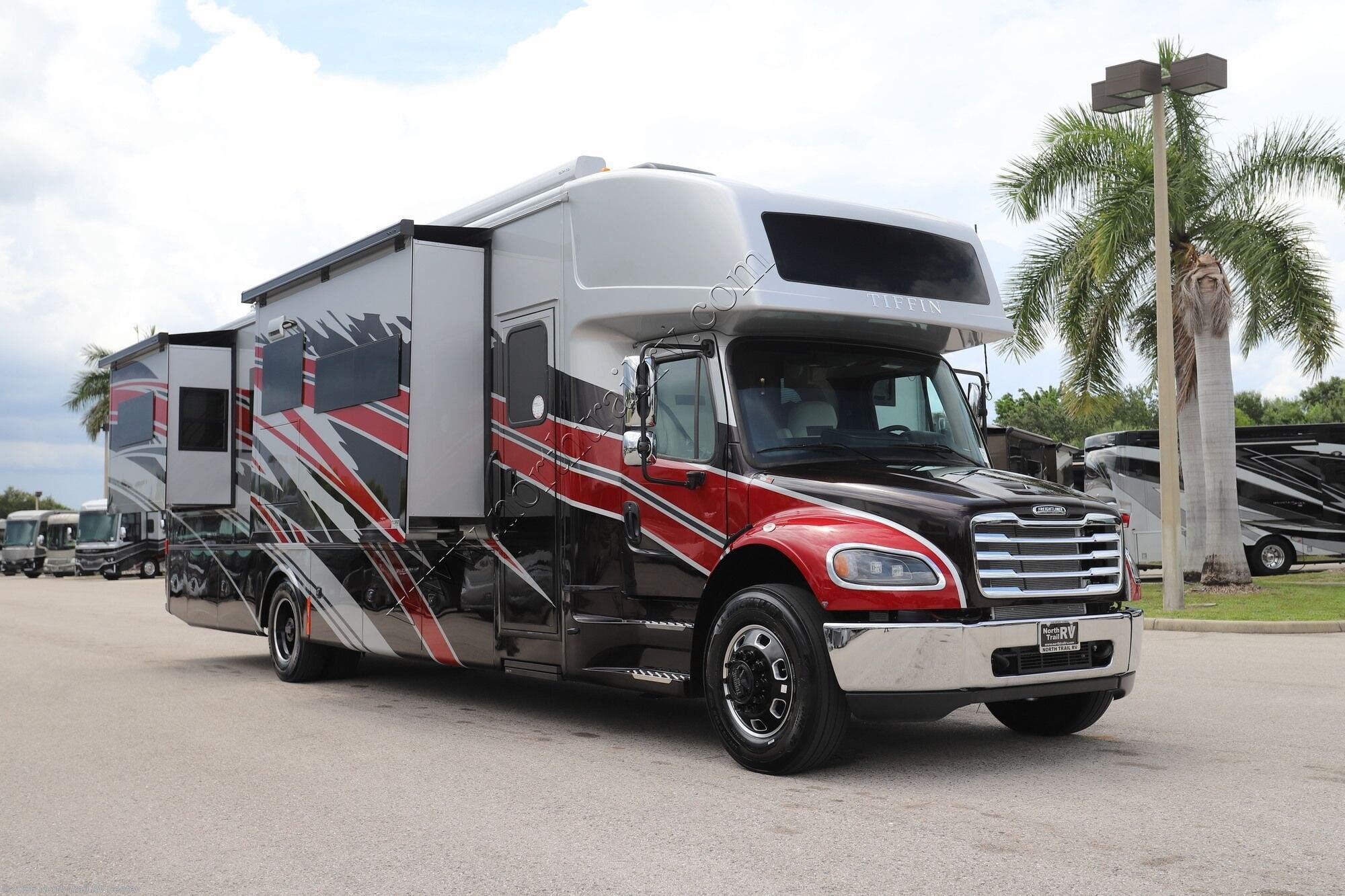 2027 Tiffin Allegro Bay 38AB - New Super C For Sale by North Trail RV Center in Fort Myers, Florida