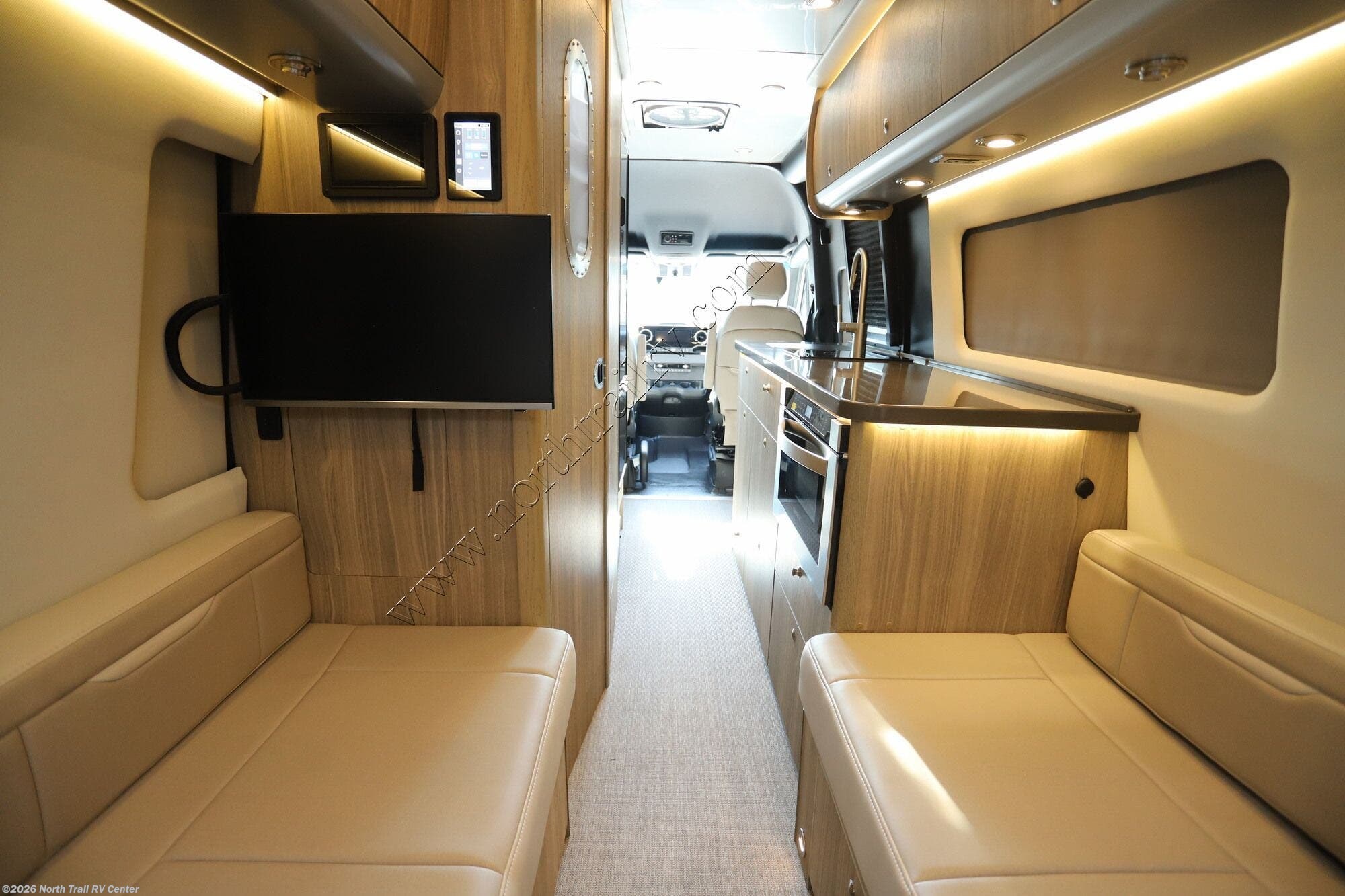 2027 Interstate 24GT by Airstream from North Trail RV Center in Fort Myers, Florida