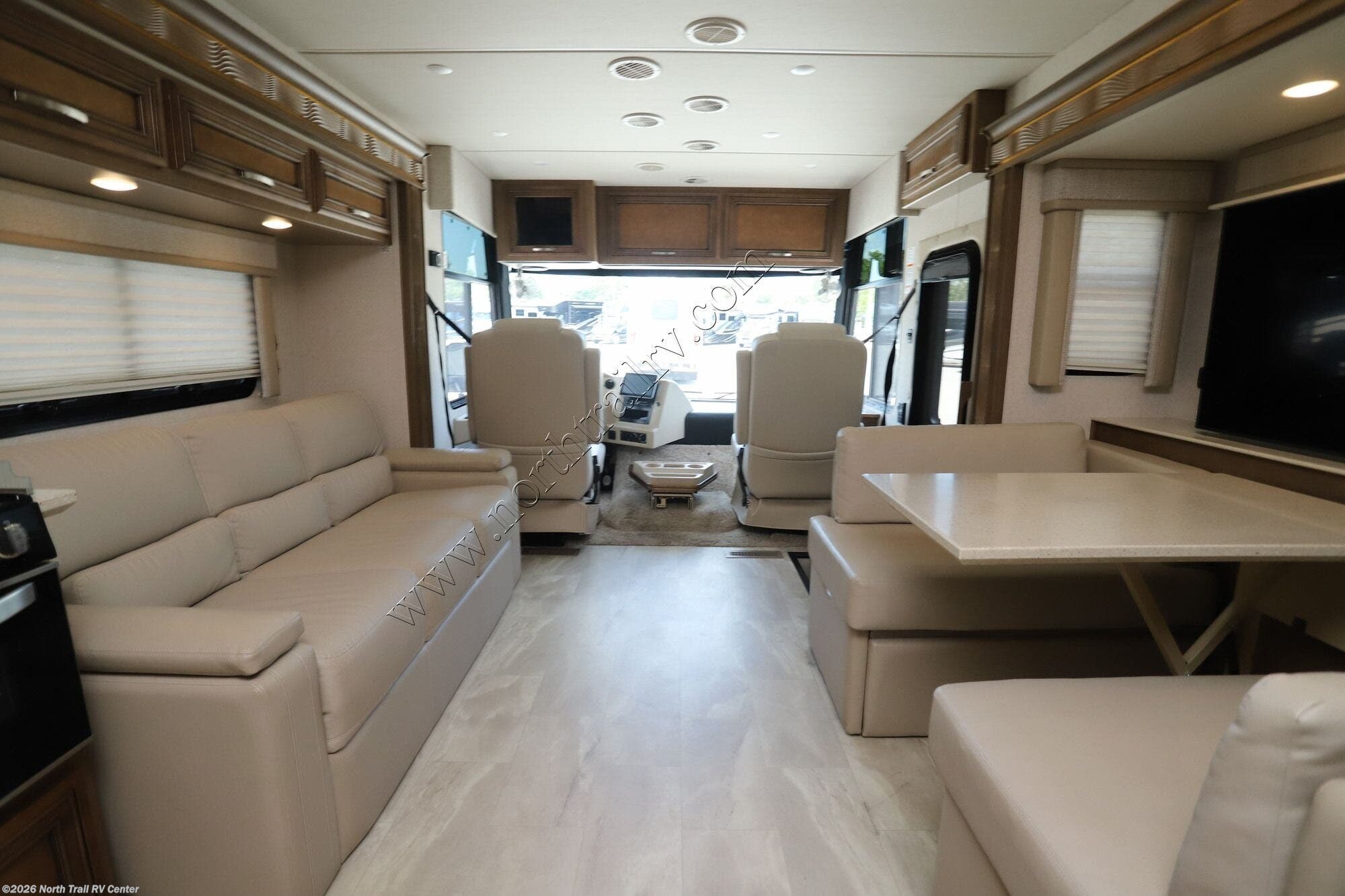 Used 2022 Newmar Bay Star Sport 2905 available in Fort Myers, Florida