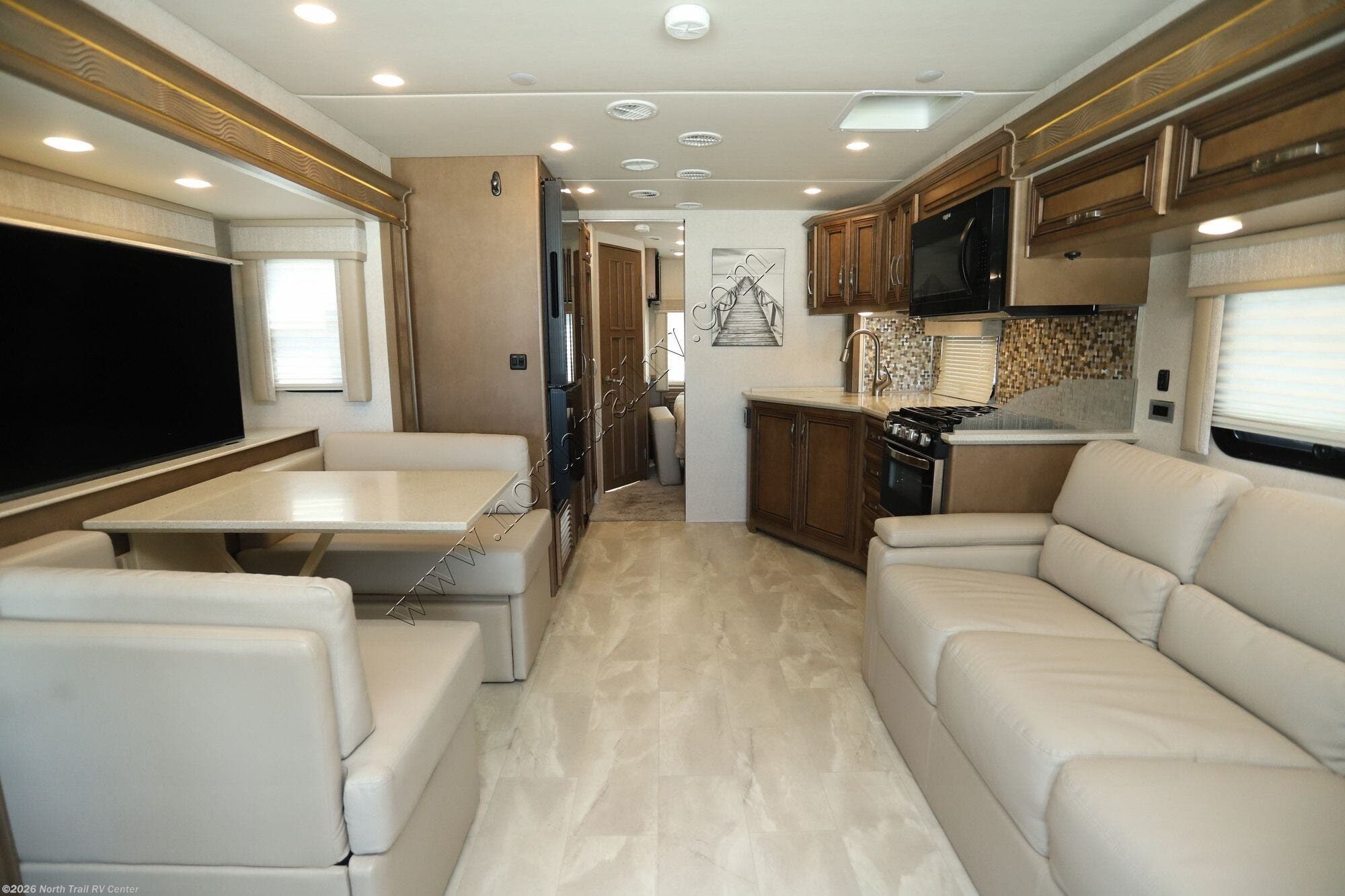 2022 Bay Star Sport 2905 by Newmar from North Trail RV Center in Fort Myers, Florida