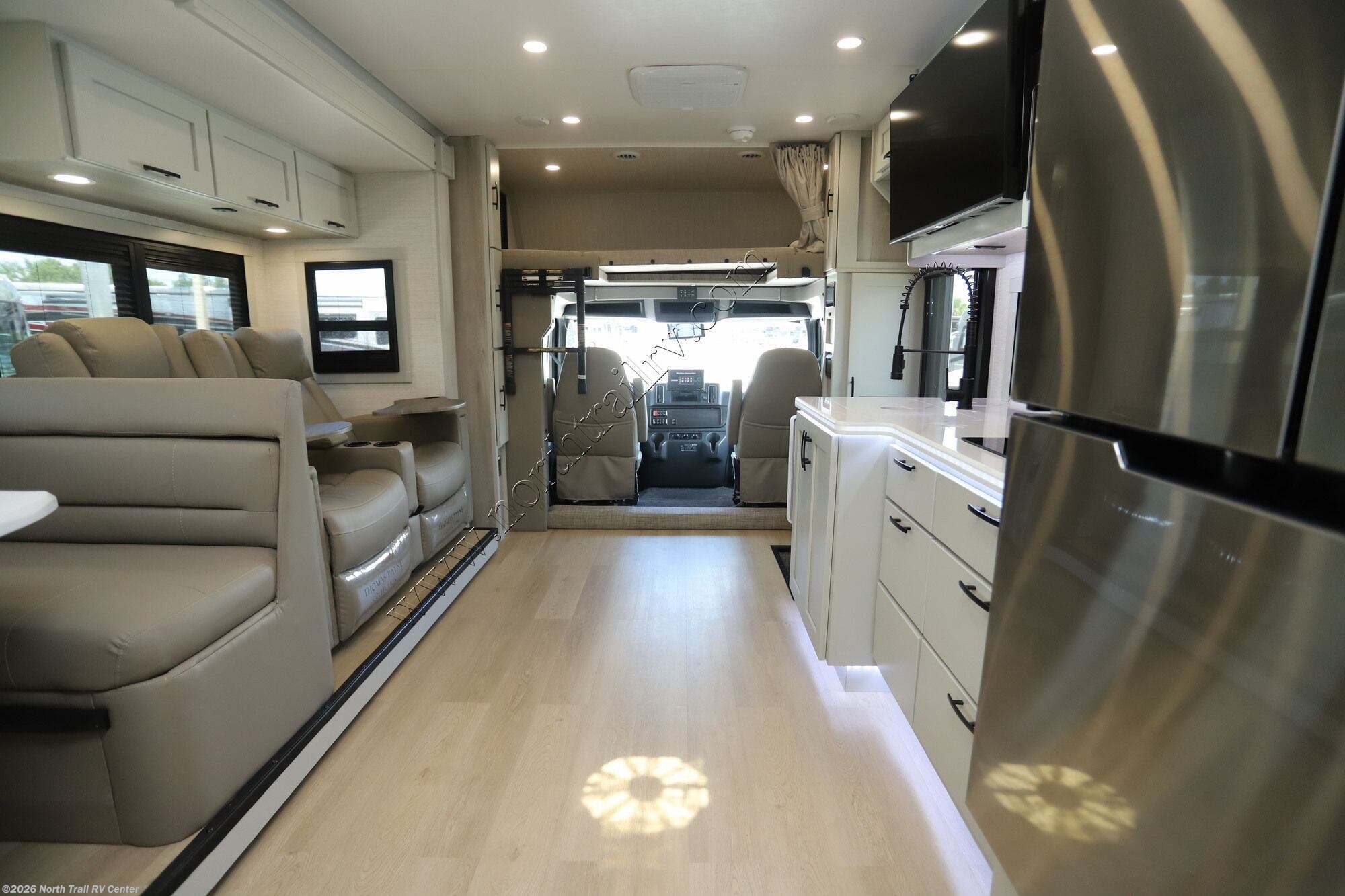 New 2027 Dynamax Corp Europa 31SS available in Fort Myers, Florida