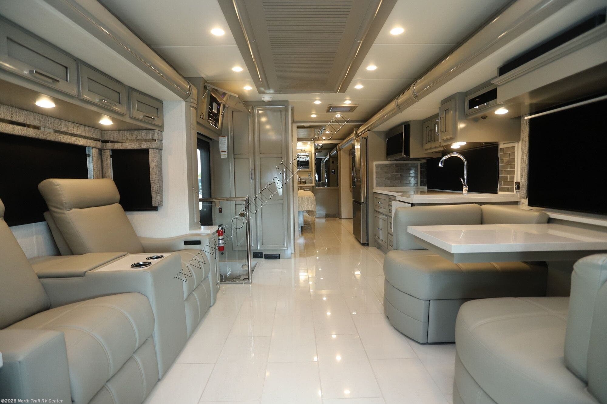 2027 Supreme Aire 4141 by Newmar from North Trail RV Center in Fort Myers, Florida