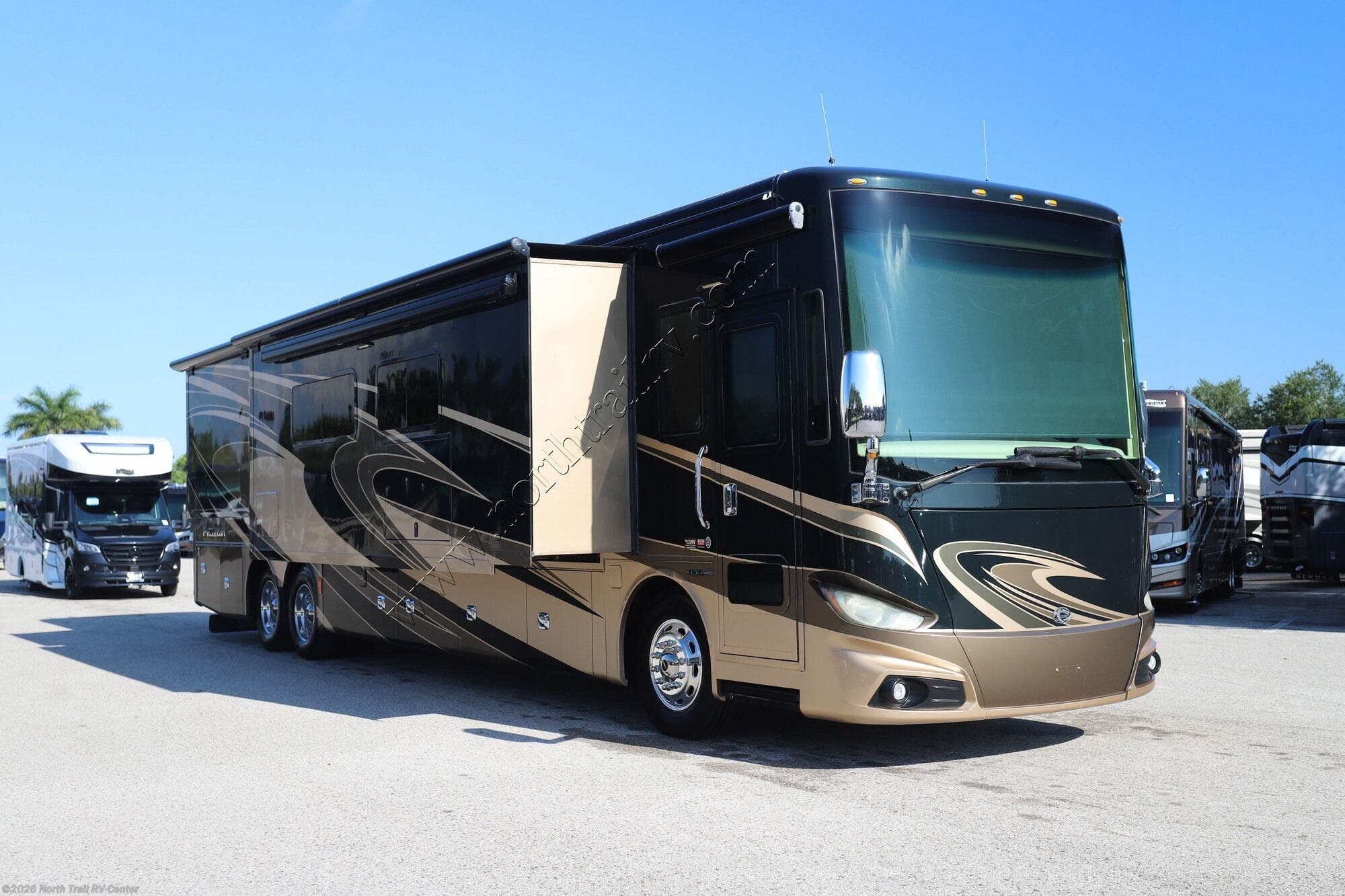 2015 Tiffin Phaeton 42LH - Used Class A For Sale by North Trail RV Center in Fort Myers, Florida