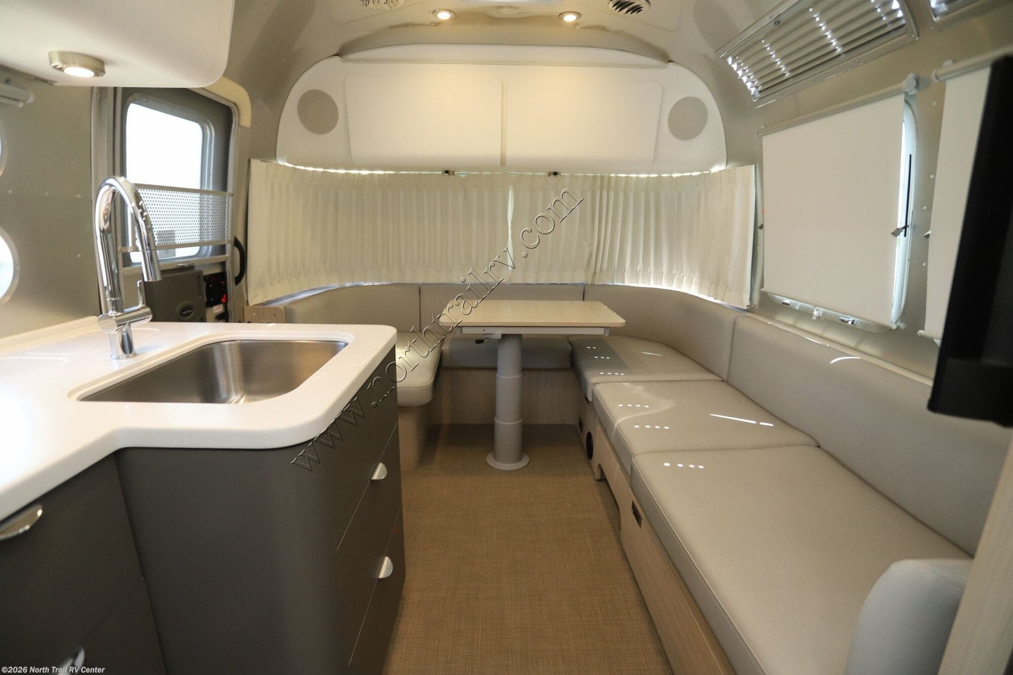 2025 Globetrotter 27FB by Airstream from North Trail RV Center in Fort Myers, Florida