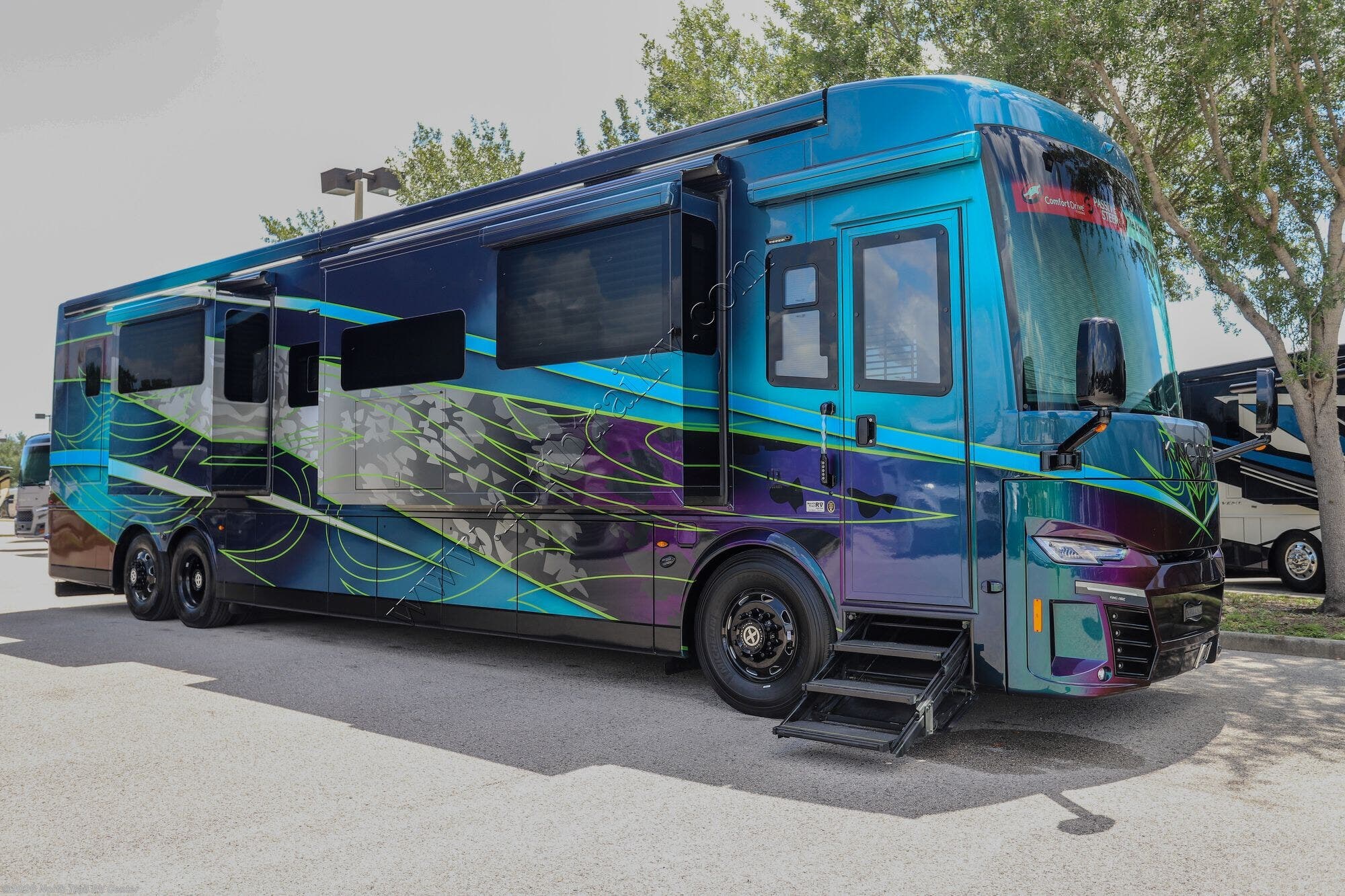 2027 King Aire 4531 by Newmar from North Trail RV Center in Fort Myers, Florida