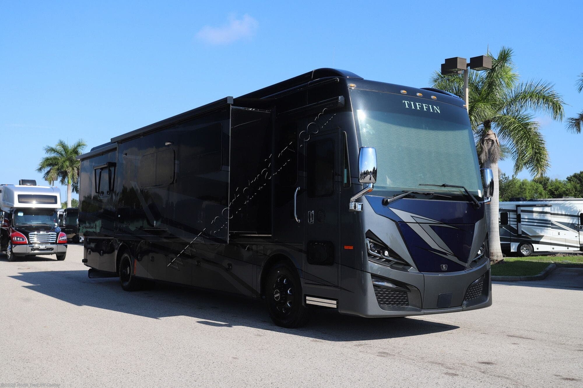 2025 Tiffin Phaeton 40IH - Used Class A For Sale by North Trail RV Center in Fort Myers, Florida
