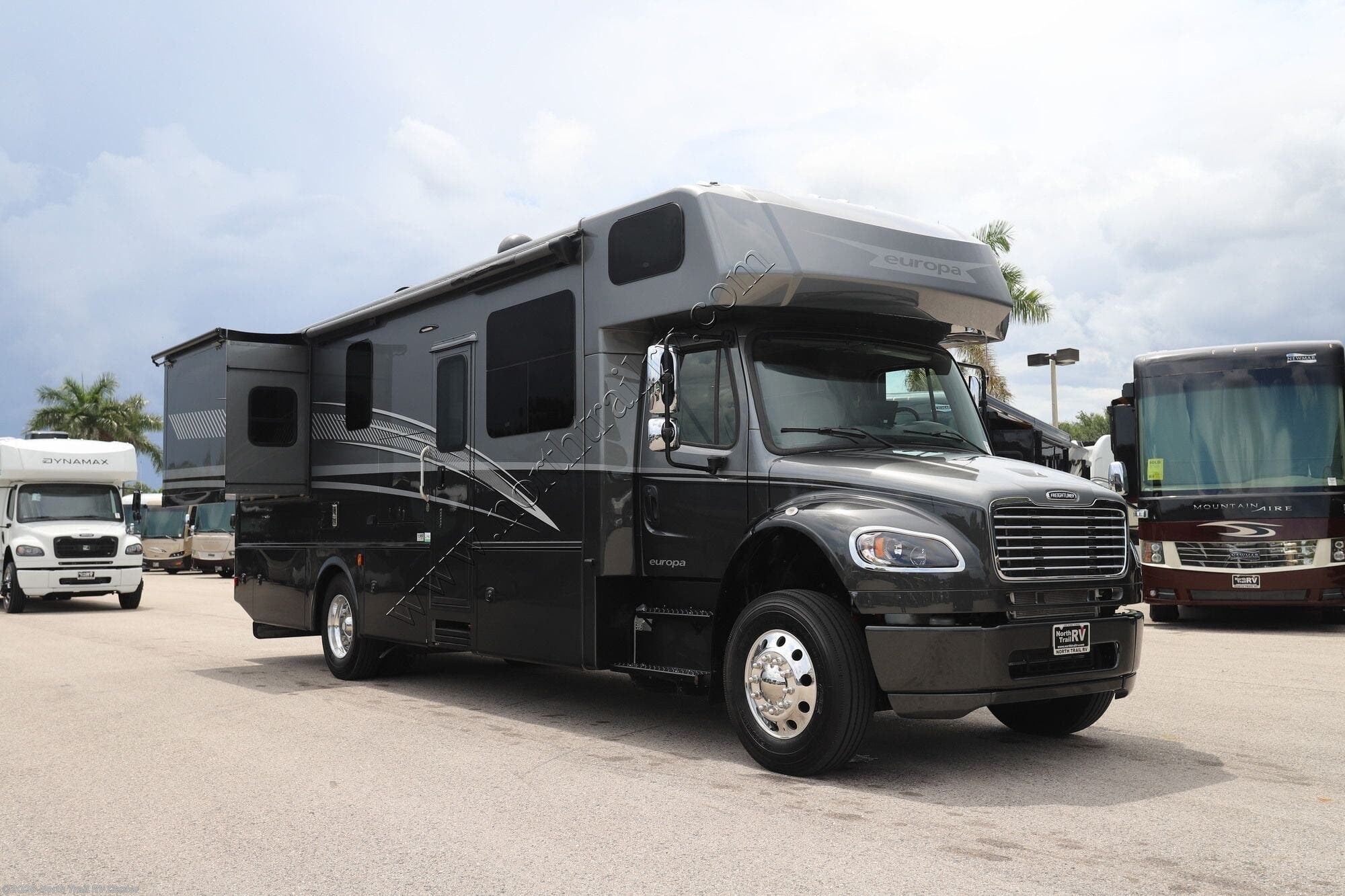 2023 Dynamax Corp Europa 32KD - Used Super C For Sale by North Trail RV Center in Fort Myers, Florida