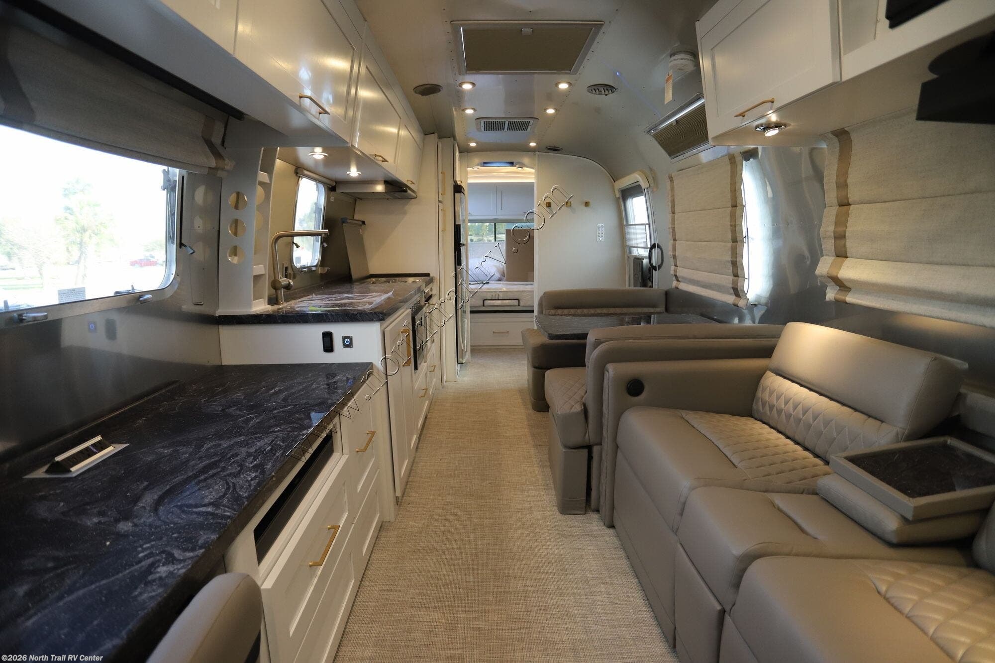 New 2022 Airstream Classic 33 FB available in Fort Myers, Florida