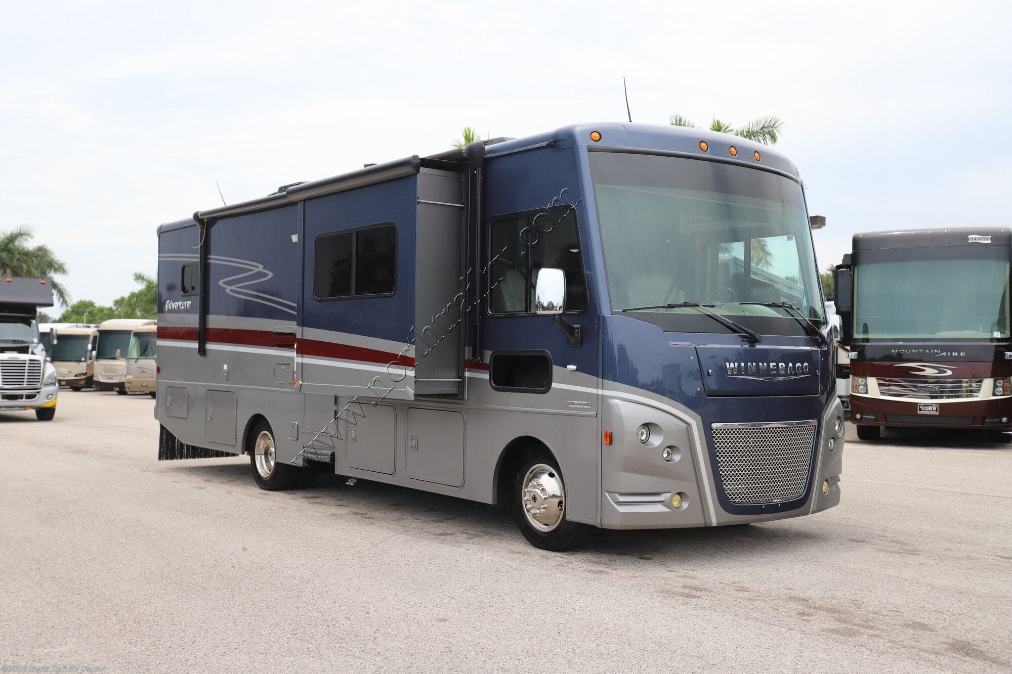 2021 Winnebago Adventurer 30T - Used Class A For Sale by North Trail RV Center in Fort Myers, Florida