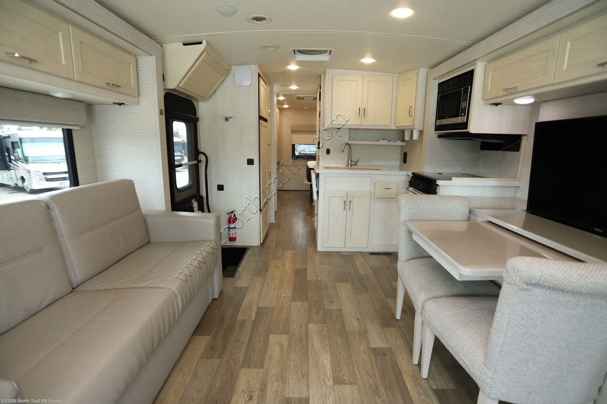 2021 Adventurer 30T by Winnebago from North Trail RV Center in Fort Myers, Florida