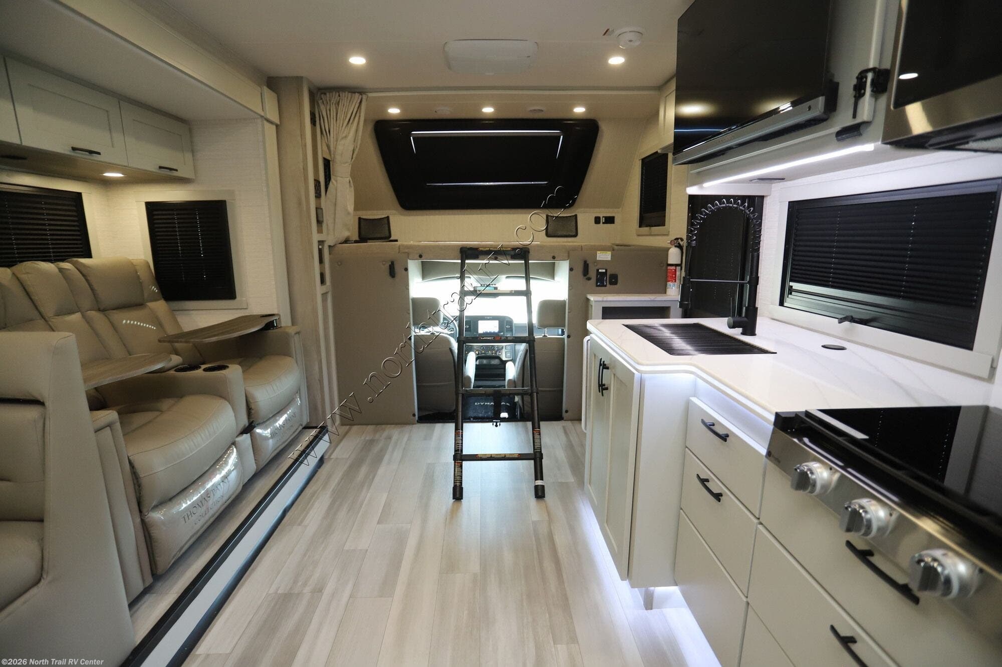 New 2027 Dynamax Corp Isata 6 30FW4X4 available in Fort Myers, Florida