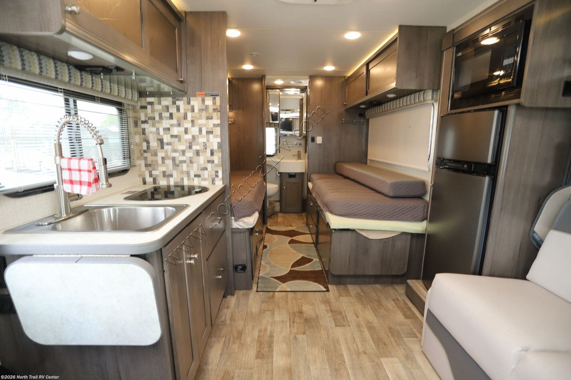 2017 Fuse 23A by Winnebago from North Trail RV Center in Fort Myers, Florida