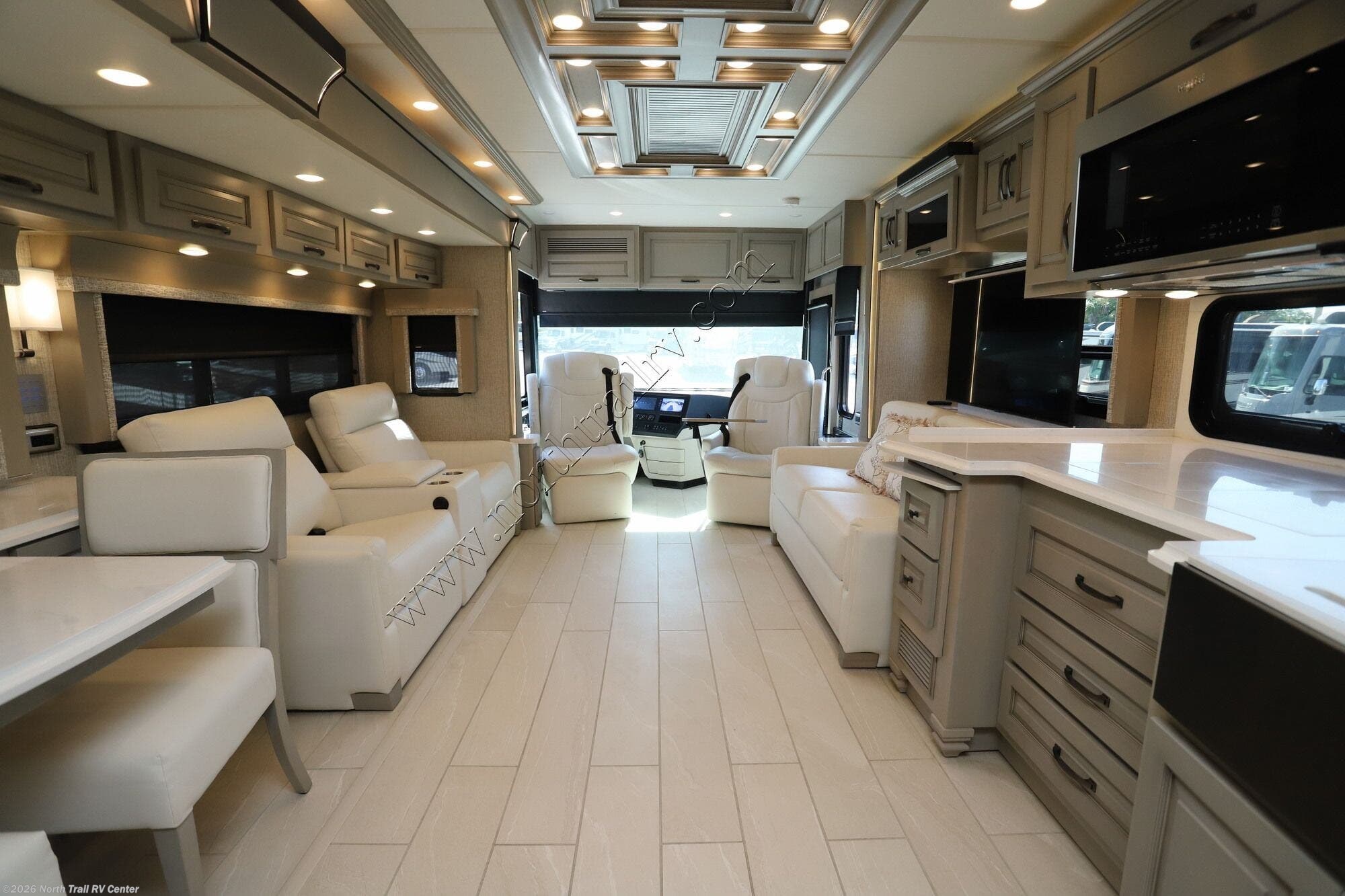 Used 2023 Newmar Dutch Star 4081 available in Fort Myers, Florida