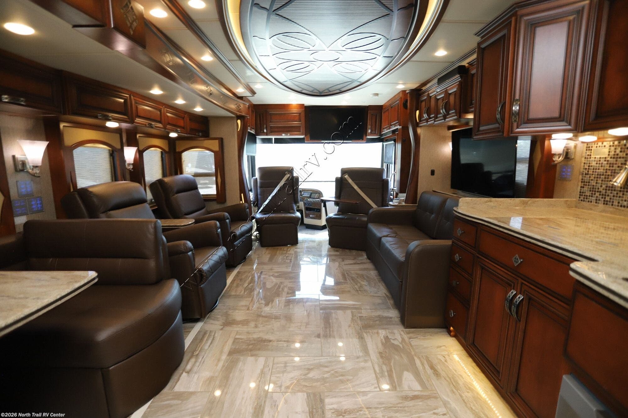 Used 2016 Newmar London Aire 4553 available in Fort Myers, Florida