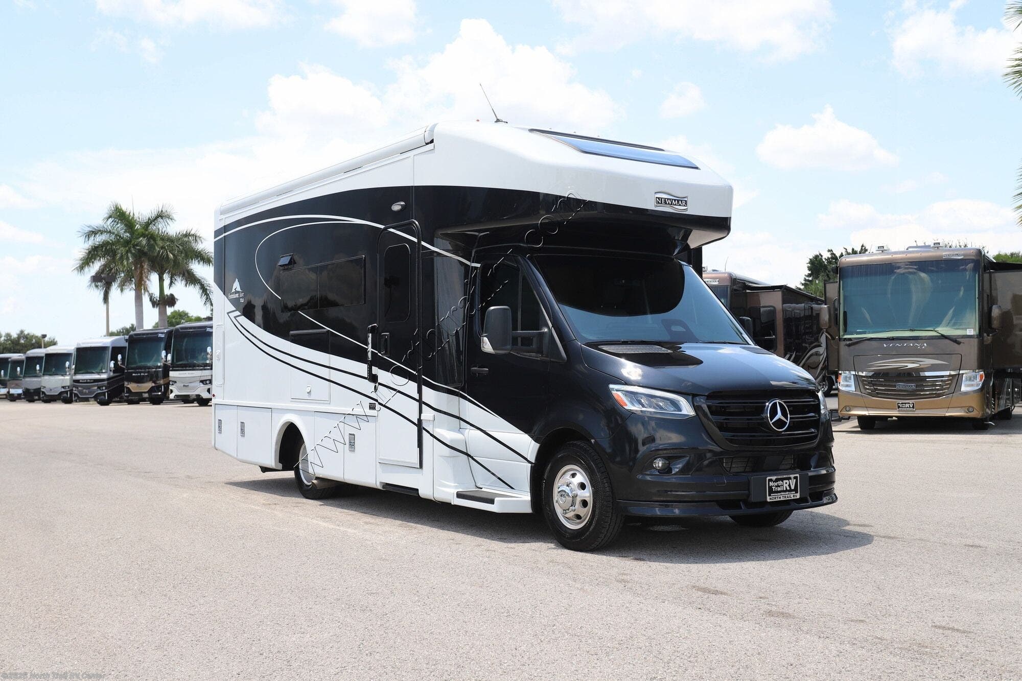 2026 Newmar Freedom Aire 2515 - Used Class C For Sale by North Trail RV Center in Fort Myers, Florida