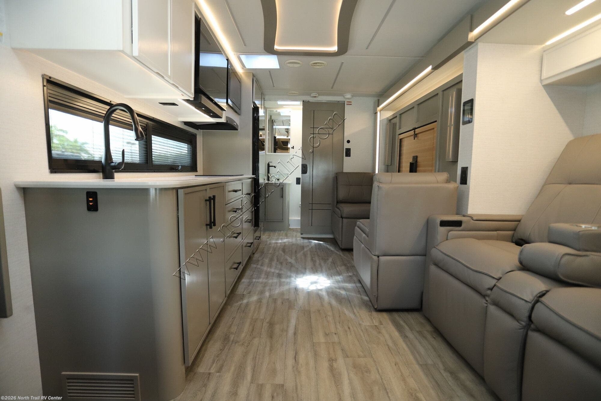 2026 Freedom Aire 2515 by Newmar from North Trail RV Center in Fort Myers, Florida