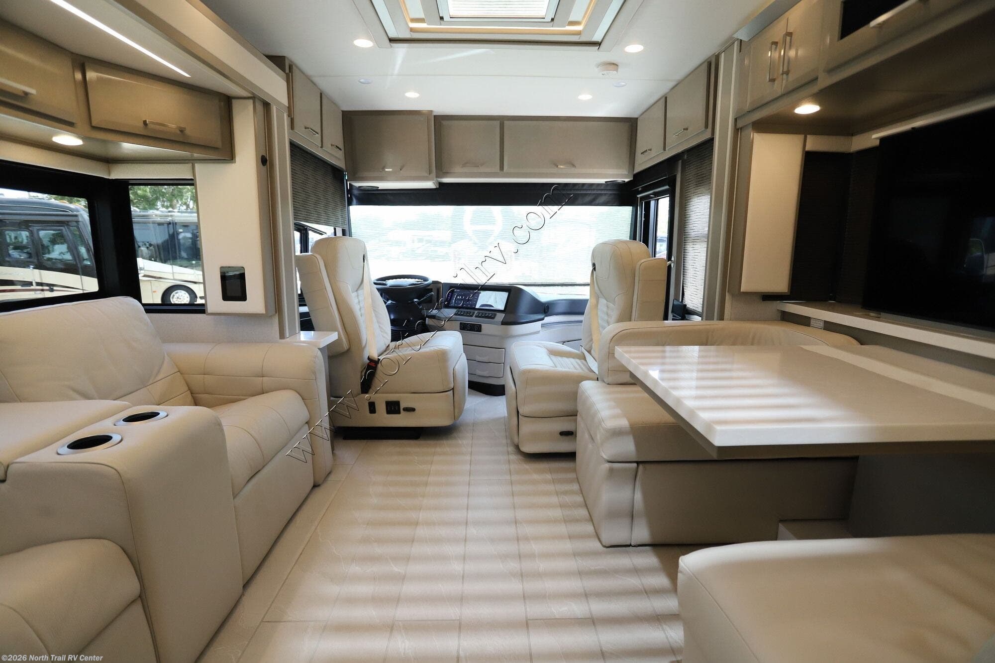 Used 2025 Newmar New Aire 3543 available in Fort Myers, Florida