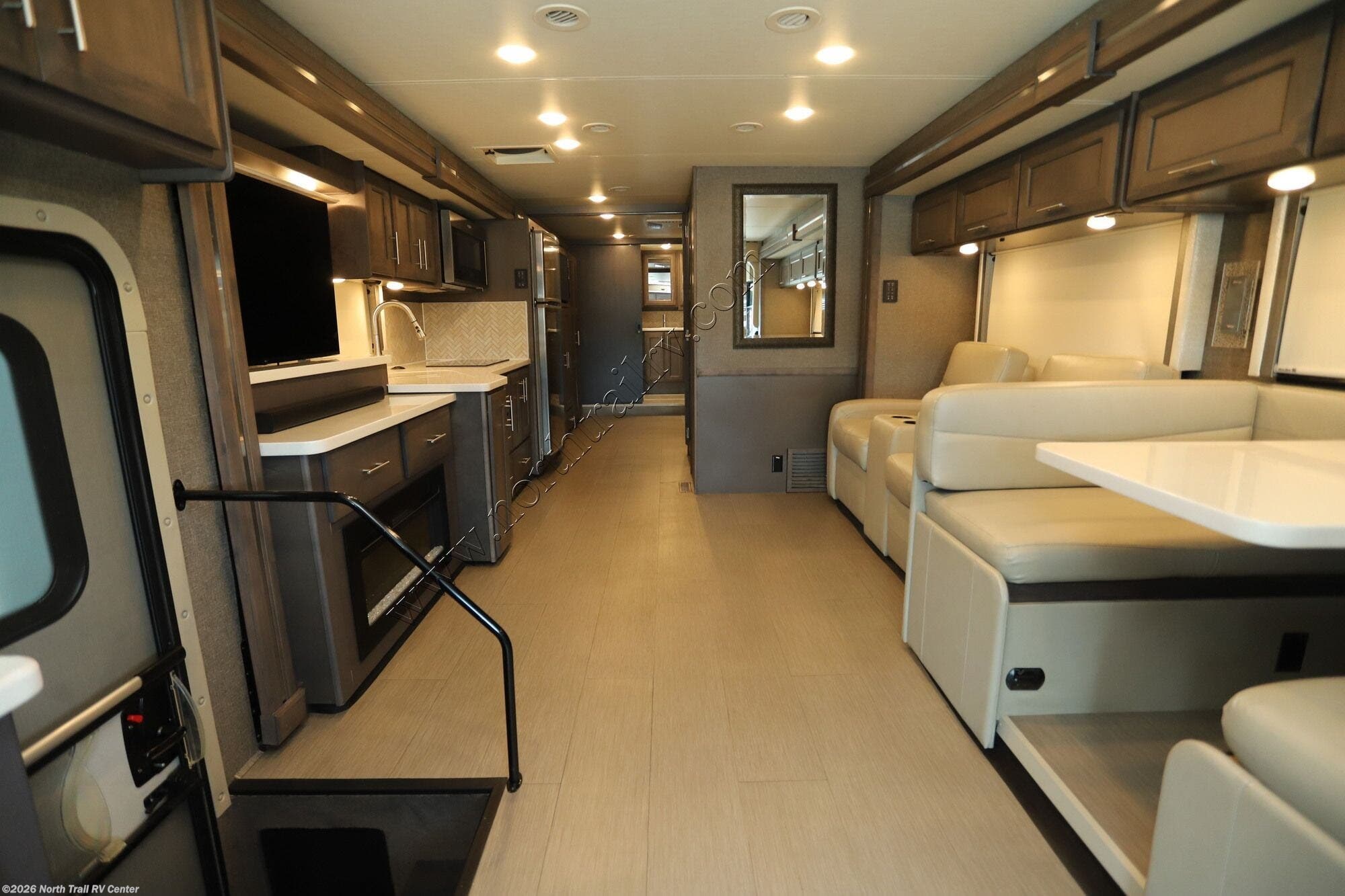2022 Palazzo 37.5 by Thor Motor Coach from North Trail RV Center in Fort Myers, Florida