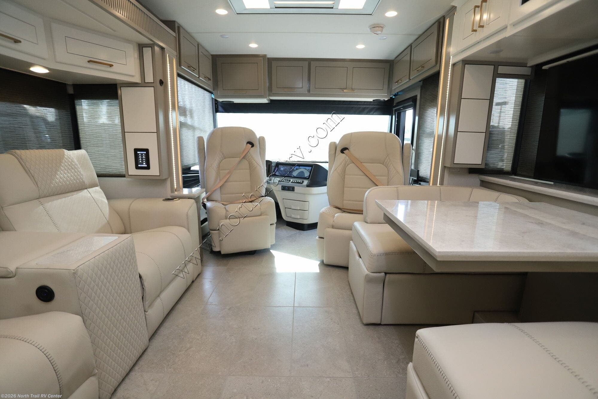 New 2027 Newmar New Aire 3543 available in Fort Myers, Florida