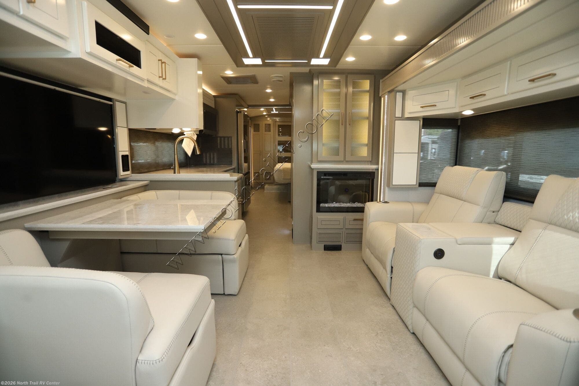 2027 New Aire 3543 by Newmar from North Trail RV Center in Fort Myers, Florida