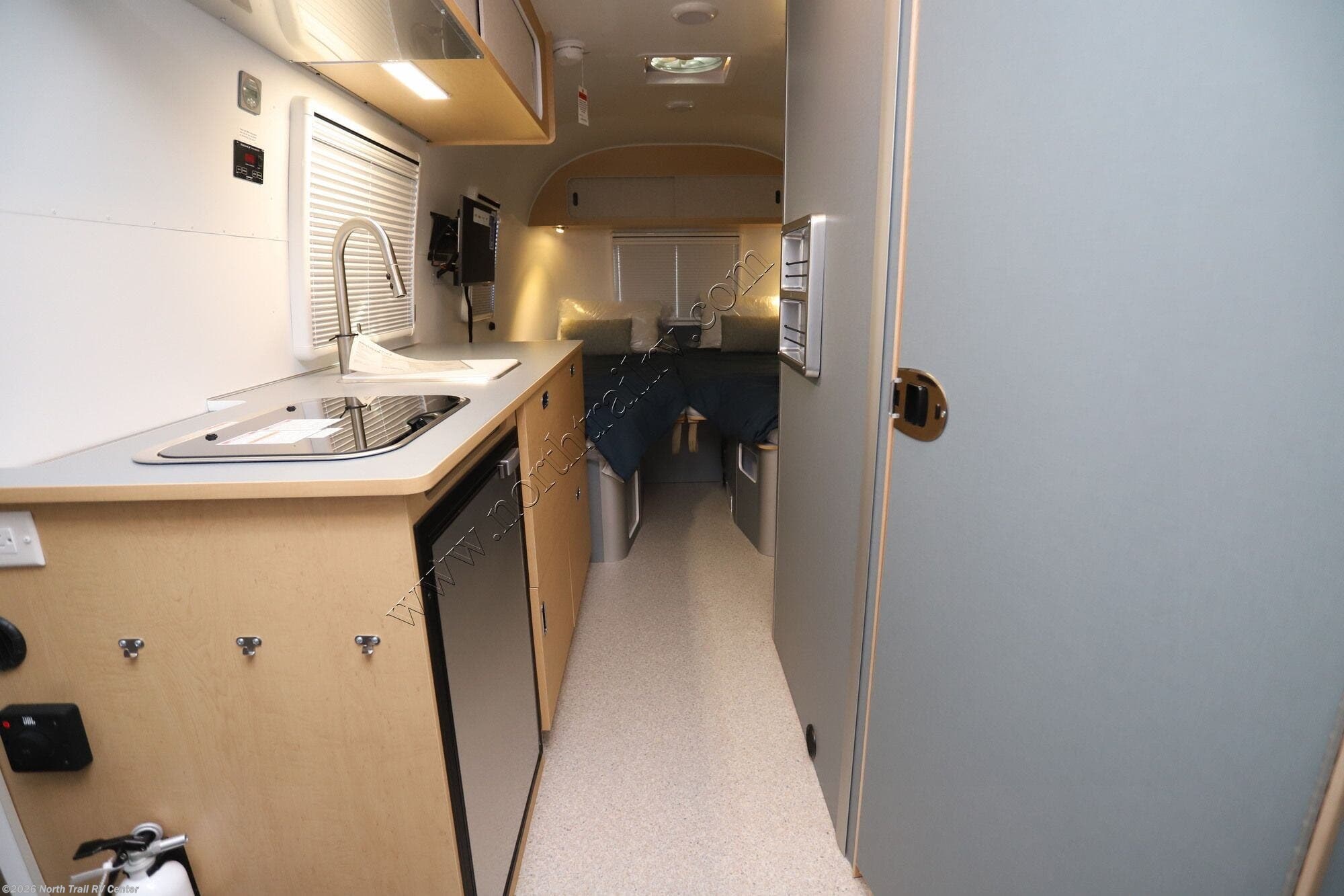 2027 Airstream World Travel 22RB - New Travel Trailer For Sale by North Trail RV Center in Fort Myers, Florida