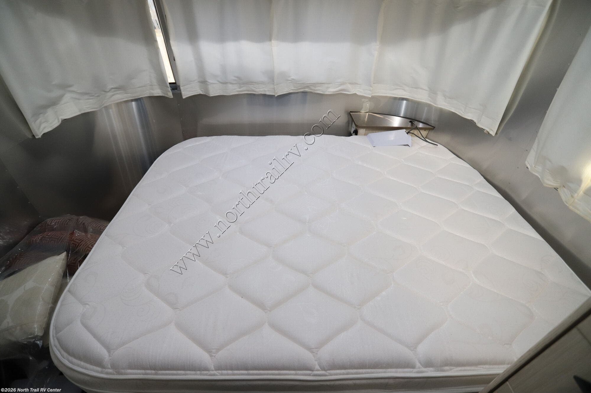 Used 2018 Airstream International 25FBQ available in Fort Myers, Florida