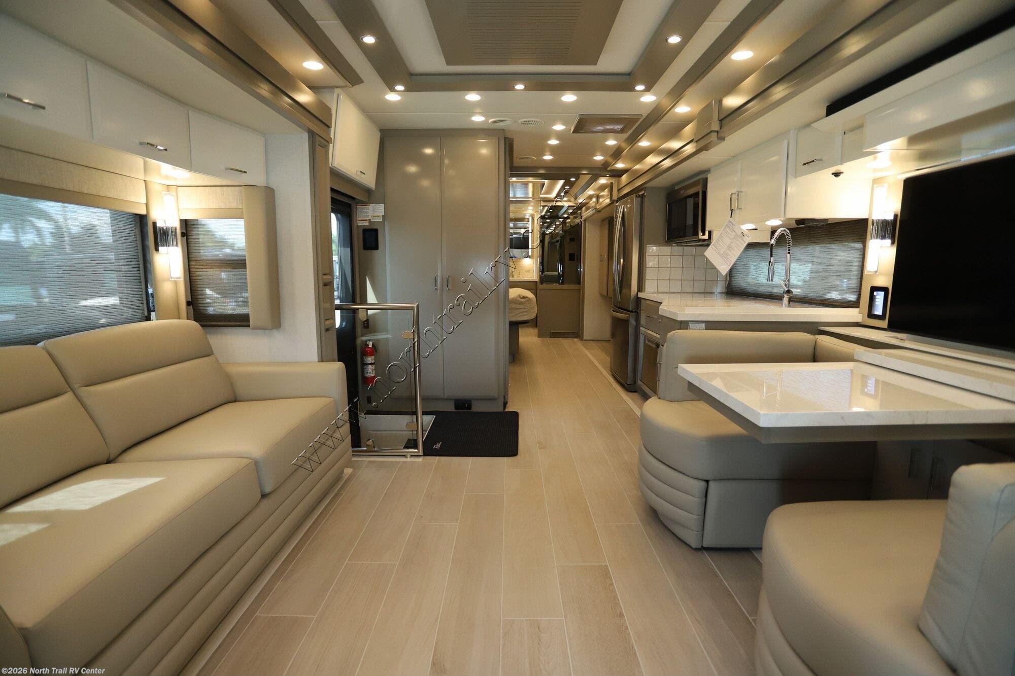 2025 Supreme Aire 4051 by Newmar from North Trail RV Center in Fort Myers, Florida