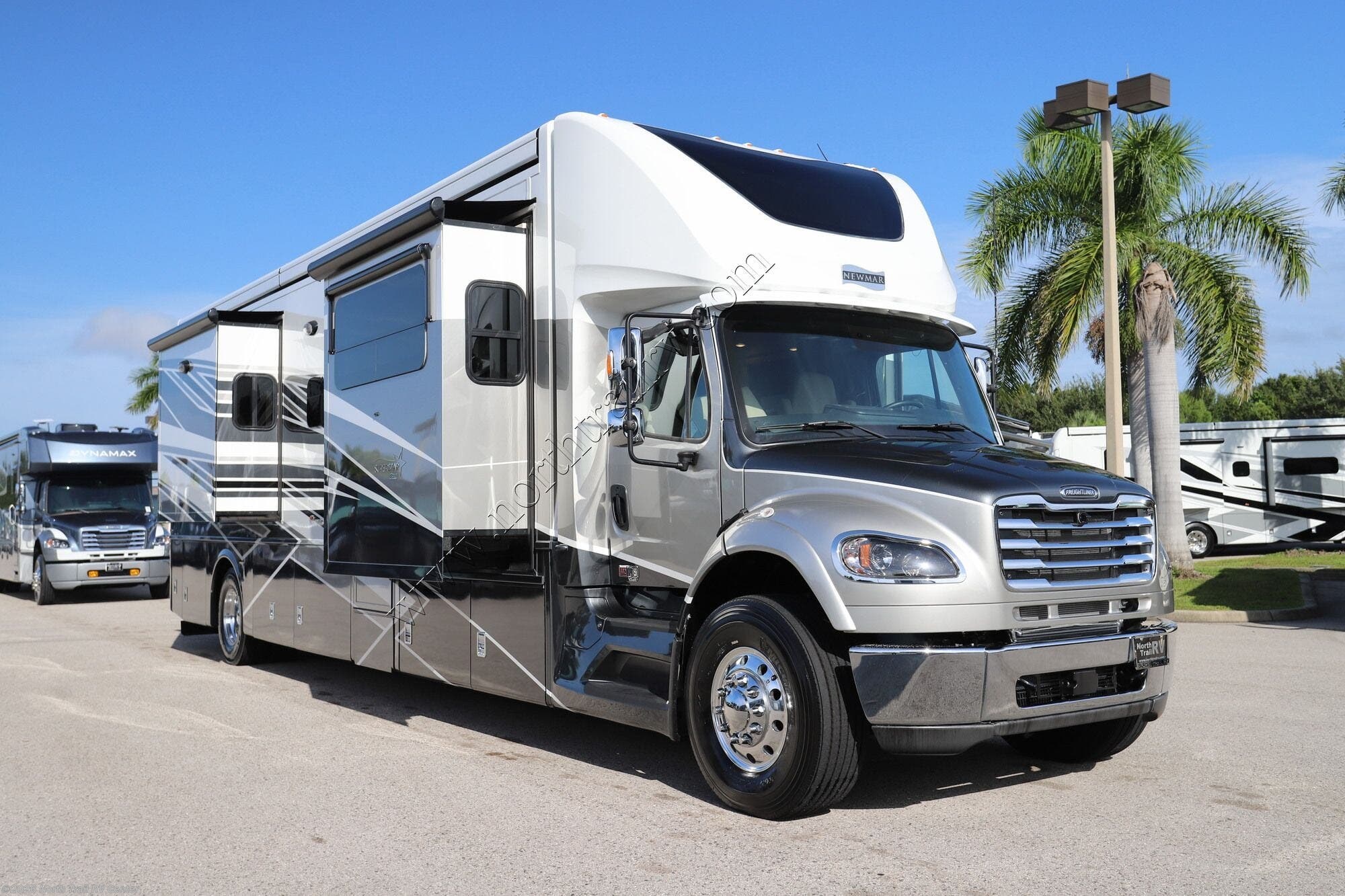 2025 Newmar Super Star 4059 - Used Super C For Sale by North Trail RV Center in Fort Myers, Florida