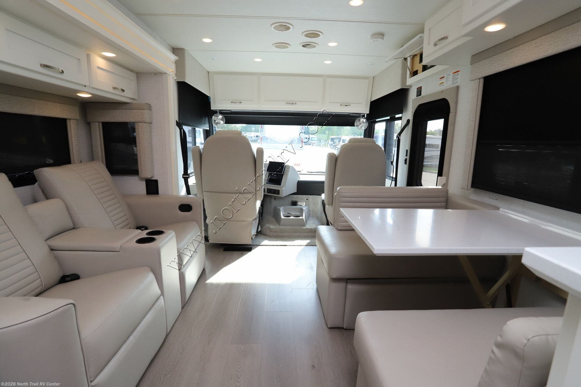 Used 2025 Newmar Bay Star Sport 3014 available in Fort Myers, Florida