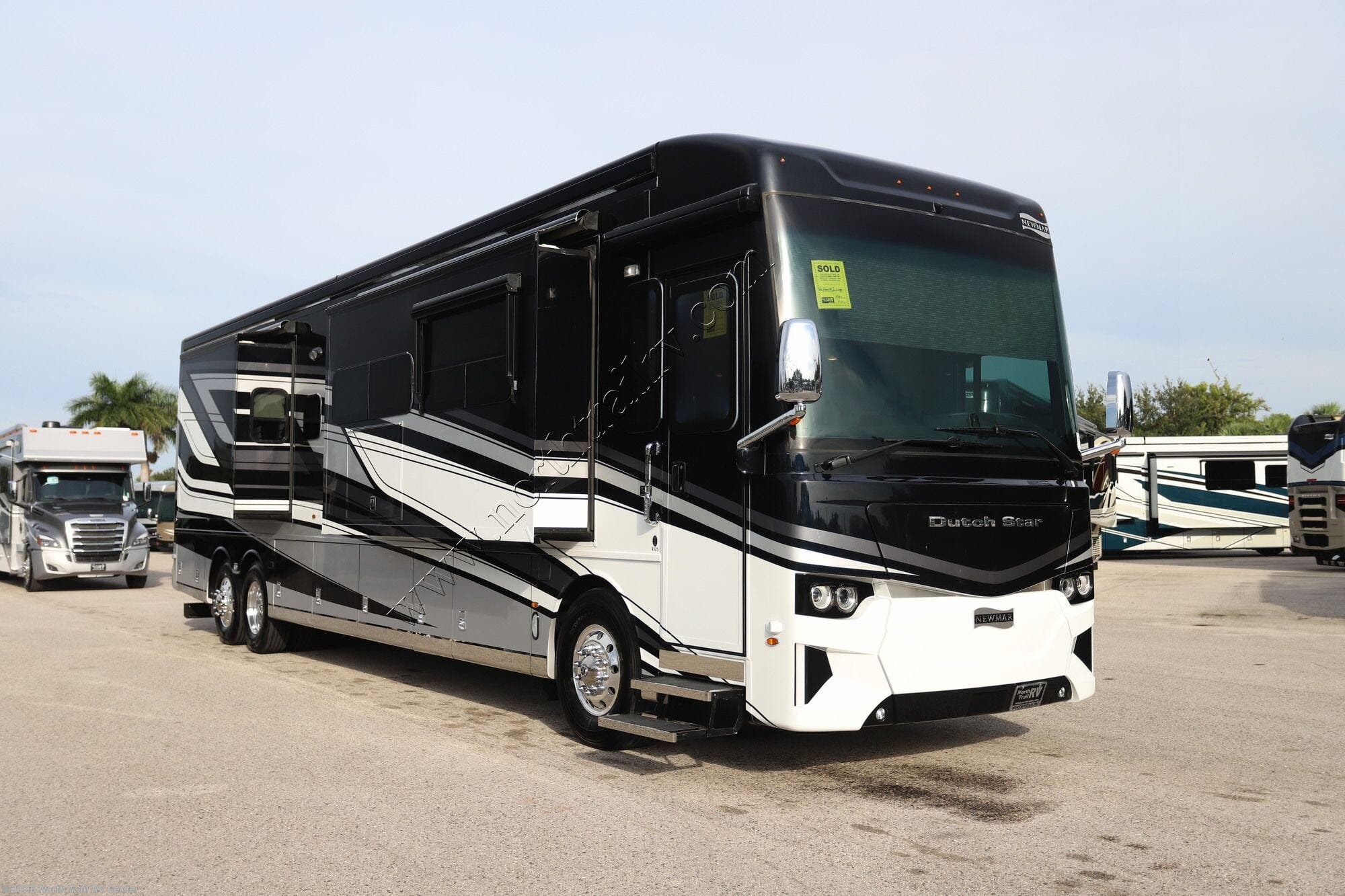2026 Newmar Dutch Star 4325 - Used Class A For Sale by North Trail RV Center in Fort Myers, Florida