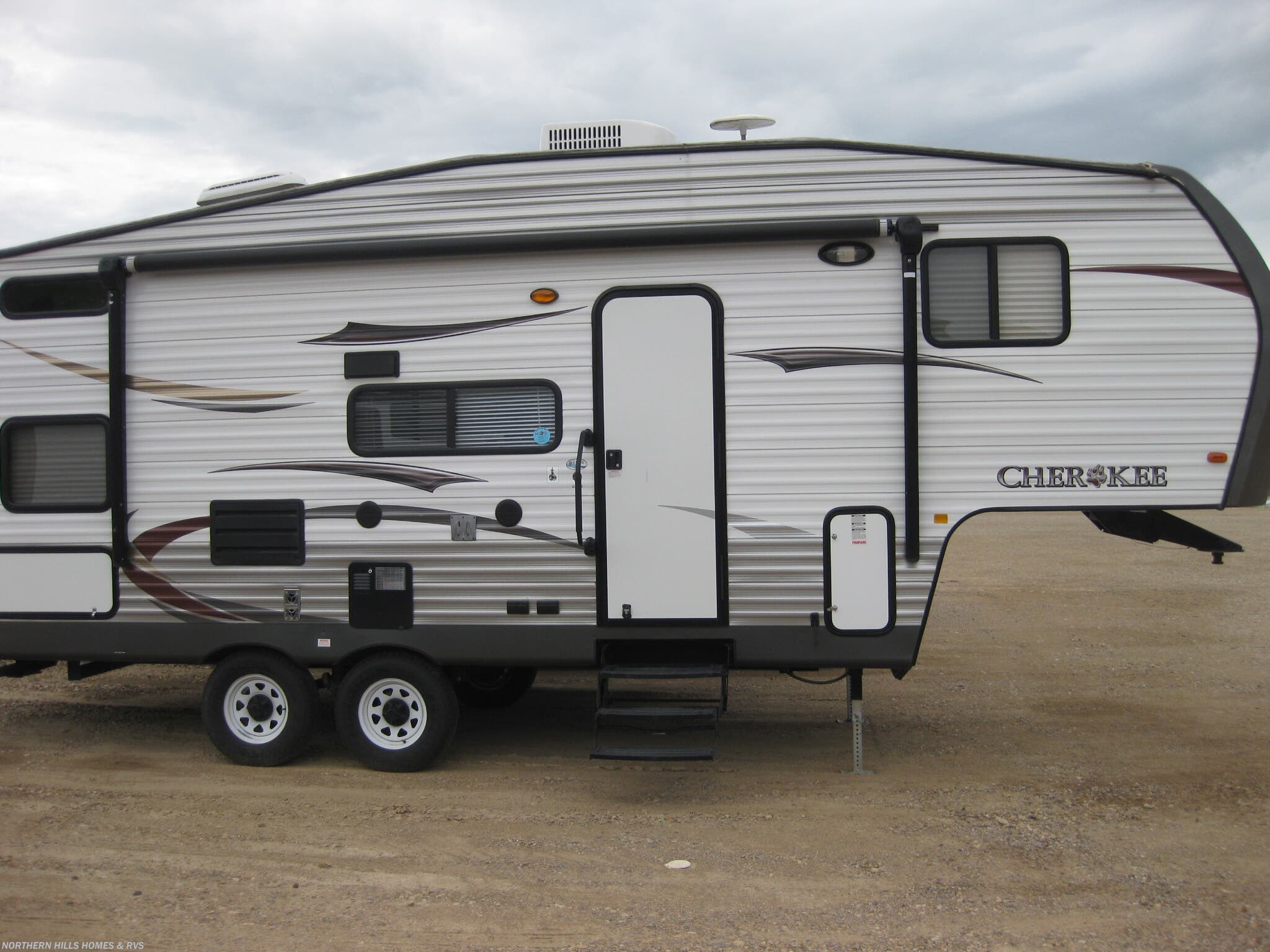 2014 Forest River Cherokee 235B RV for Sale in Whitewood, SD 57793 Forest River Cherokee 235b Fifth Wheel