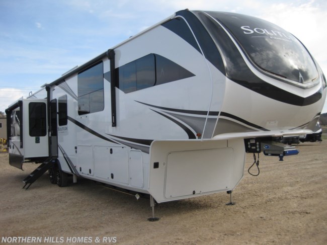 2025 Grand Design Solitude 388MBS