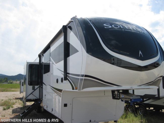 2026 Grand Design Solitude 390RK