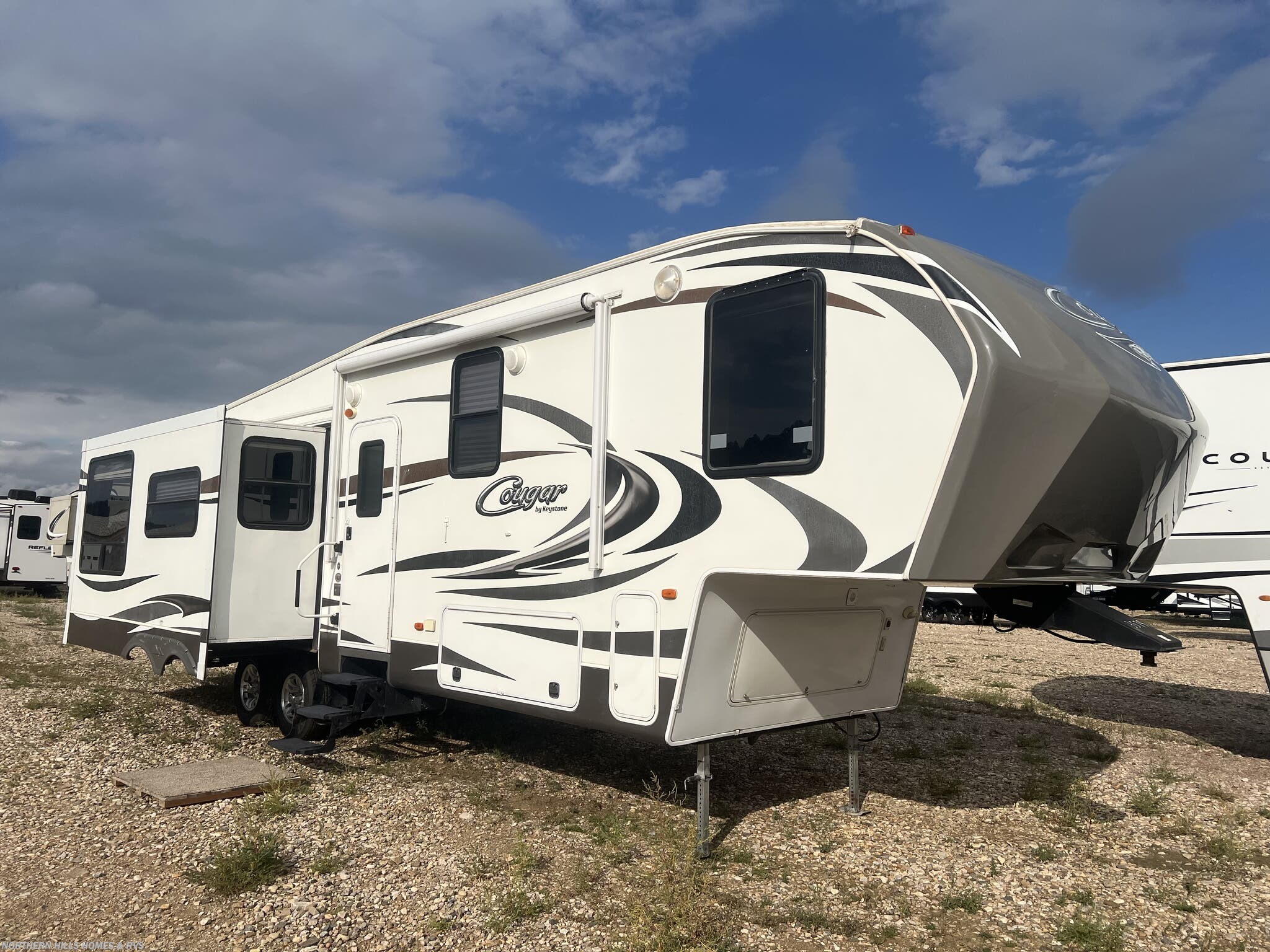 2014 Keystone Cougar 331MKS