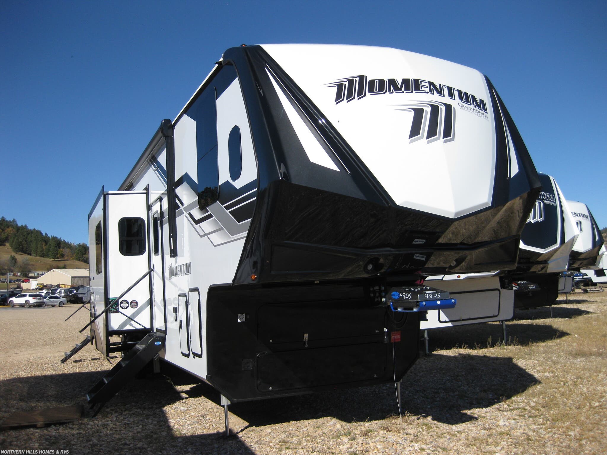 2026 Grand Design Momentum M-Class 392M