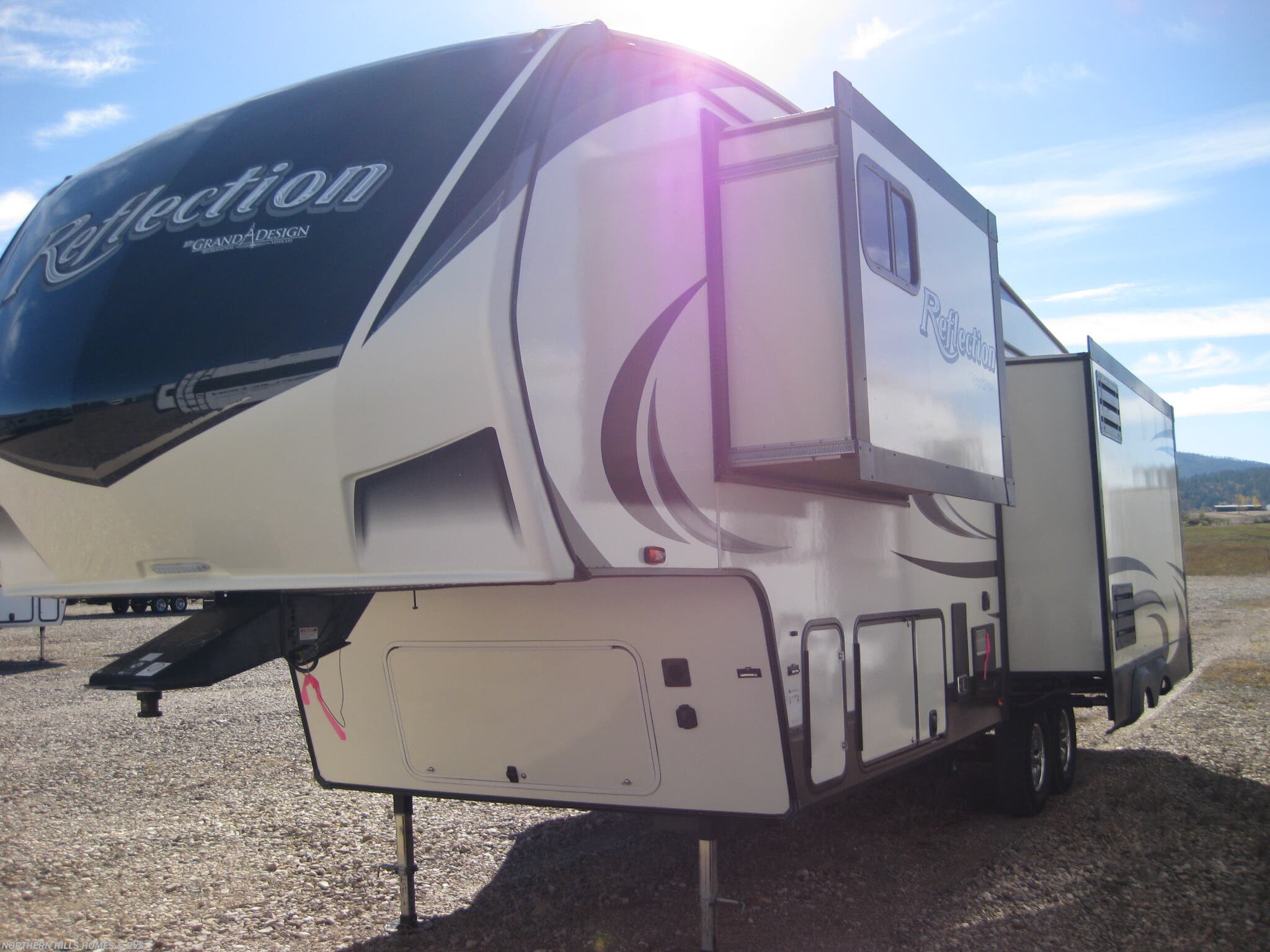 Used 2019 Grand Design Reflection 303RLS available in Whitewood, South Dakota