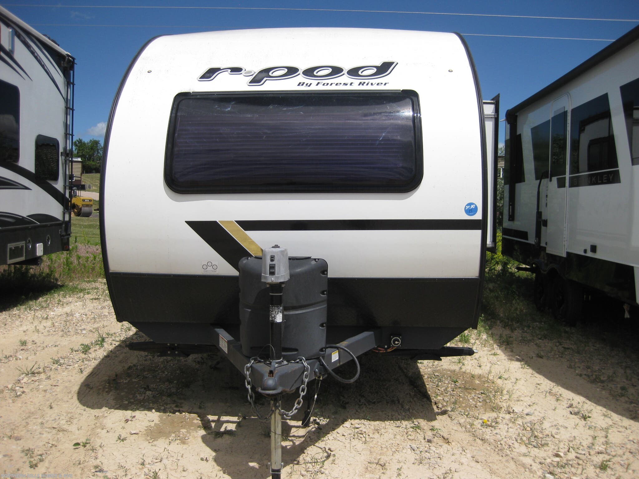 2022 Forest River R-Pod 202 - Used Travel Trailer For Sale by Northern Hills Homes and RV's in Whitewood, South Dakota features Power Awning, Convection Microwave, TV Antenna, LP Detector, Stove Top Burner