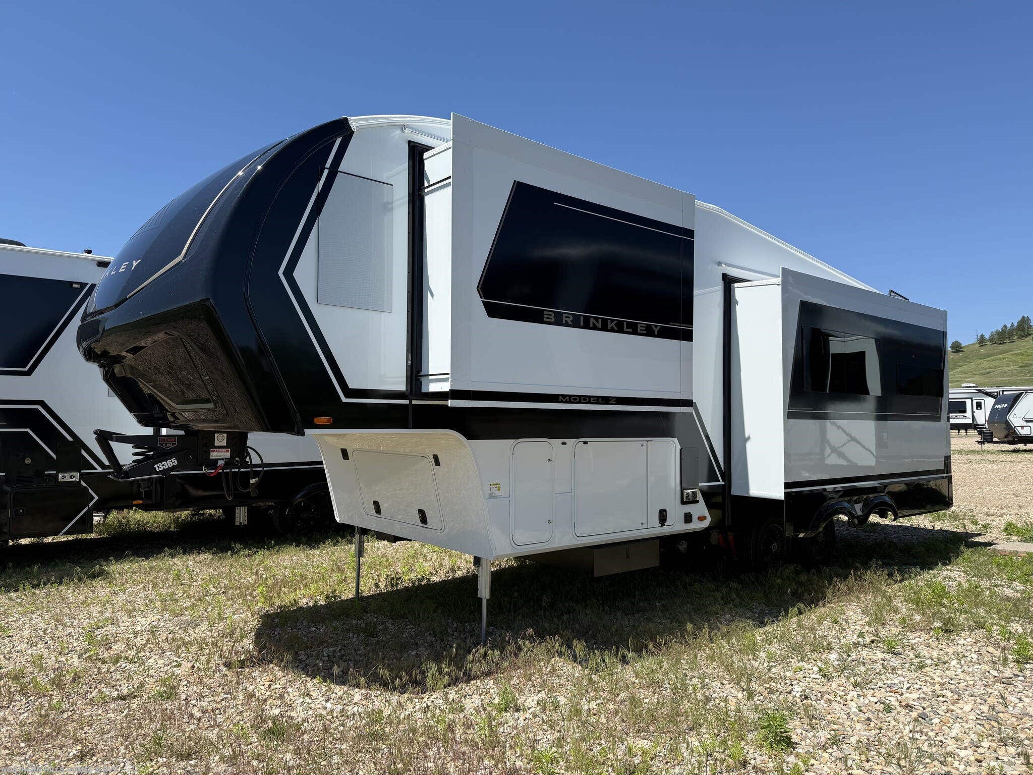 2027 Model Z 2700 by Brinkley RV from Northern Hills Homes and RV's in Whitewood, South Dakota