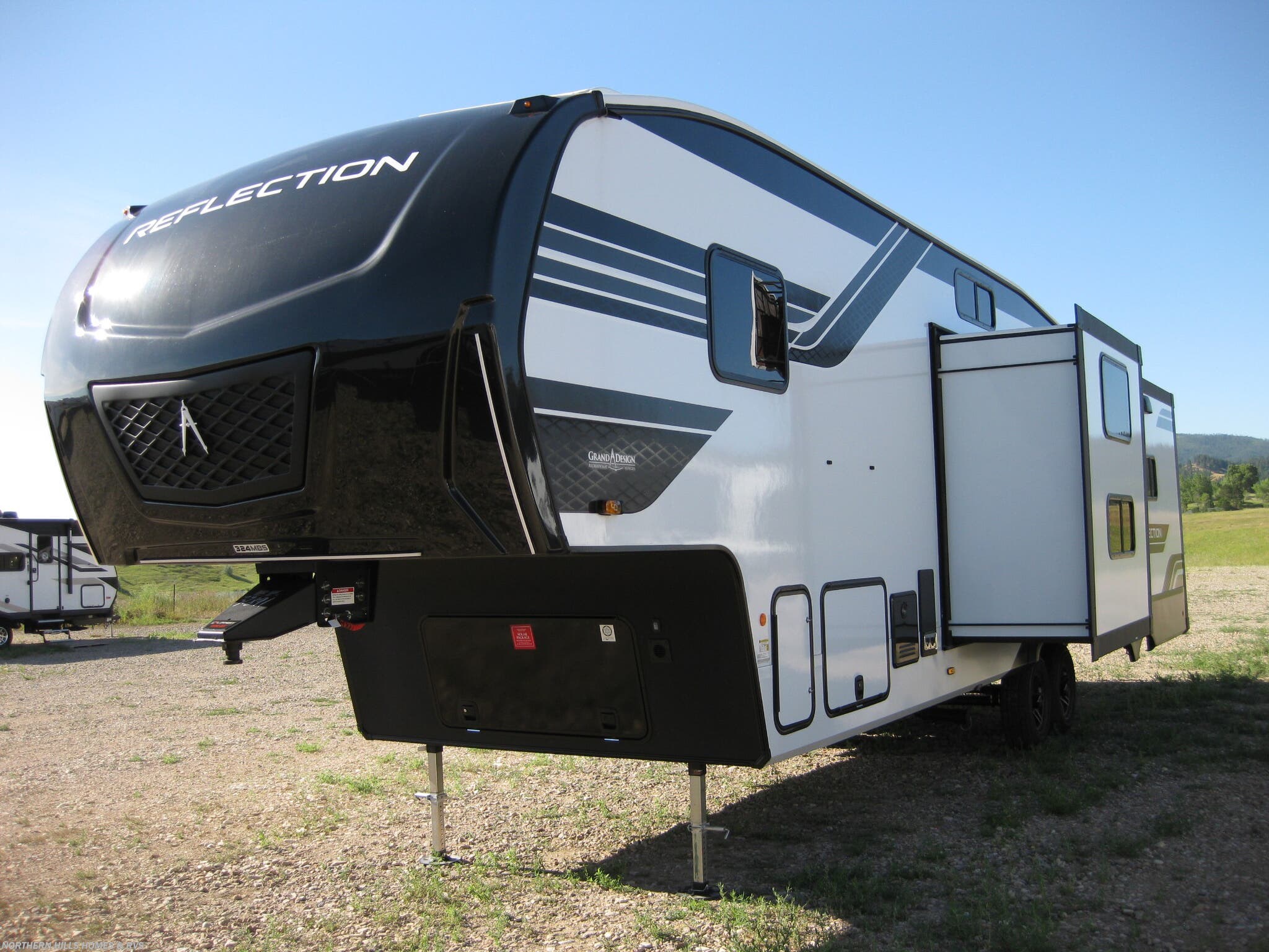 2027 Reflection 324MBS by Grand Design from Northern Hills Homes and RV's in Whitewood, South Dakota